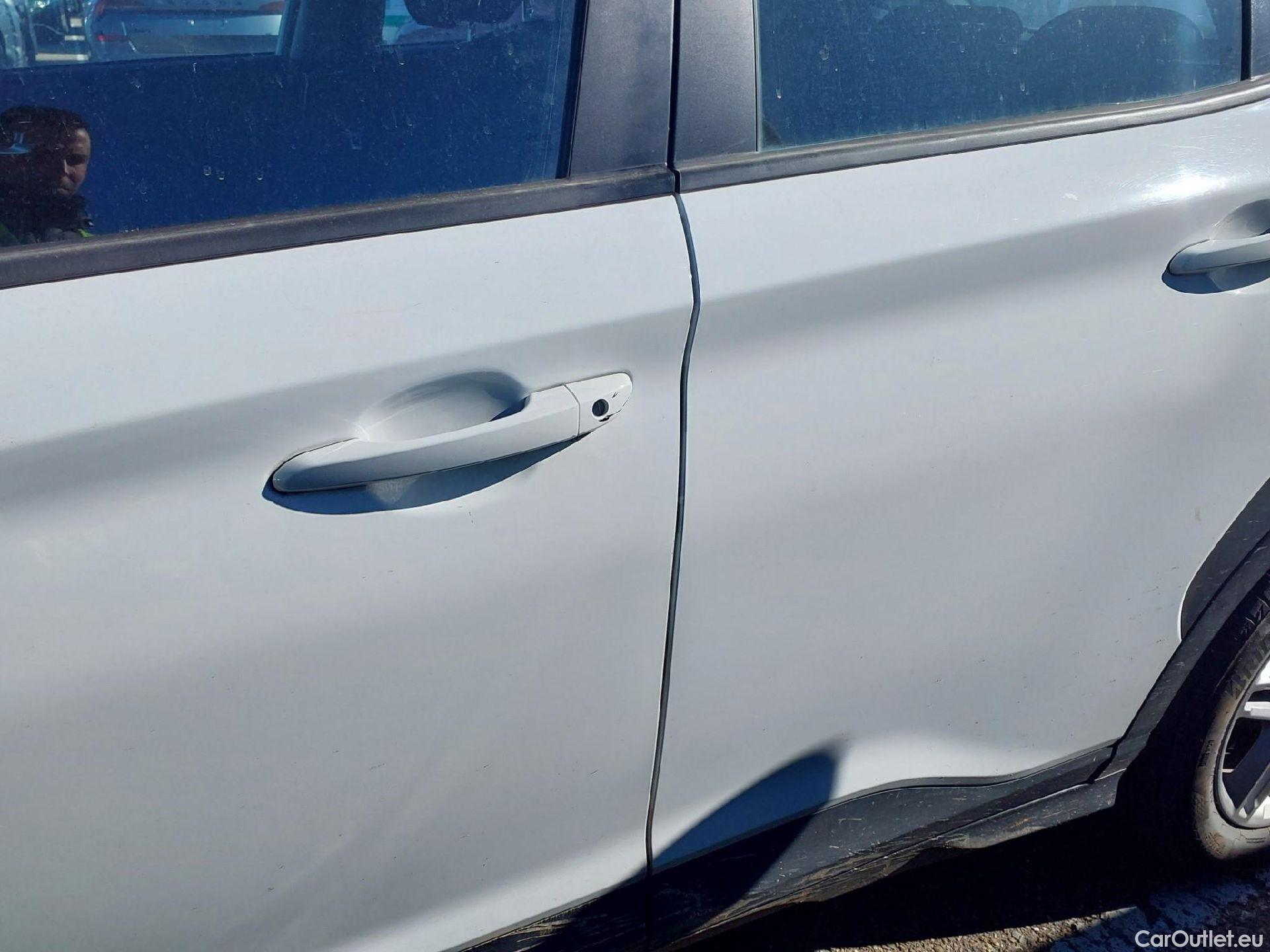  Hyundai  Konna HYUNDAI Kona / 2020 / 5P / todoterreno 1.6 CRDI 100kW (136CV) 48V Maxx 4X2 #7