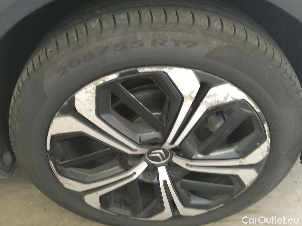  Citroen  C5 CITROEN  X / 2021 / 5P / berlina con portón PureTech 96kW (130CV) S&S EAT8 Shine #5