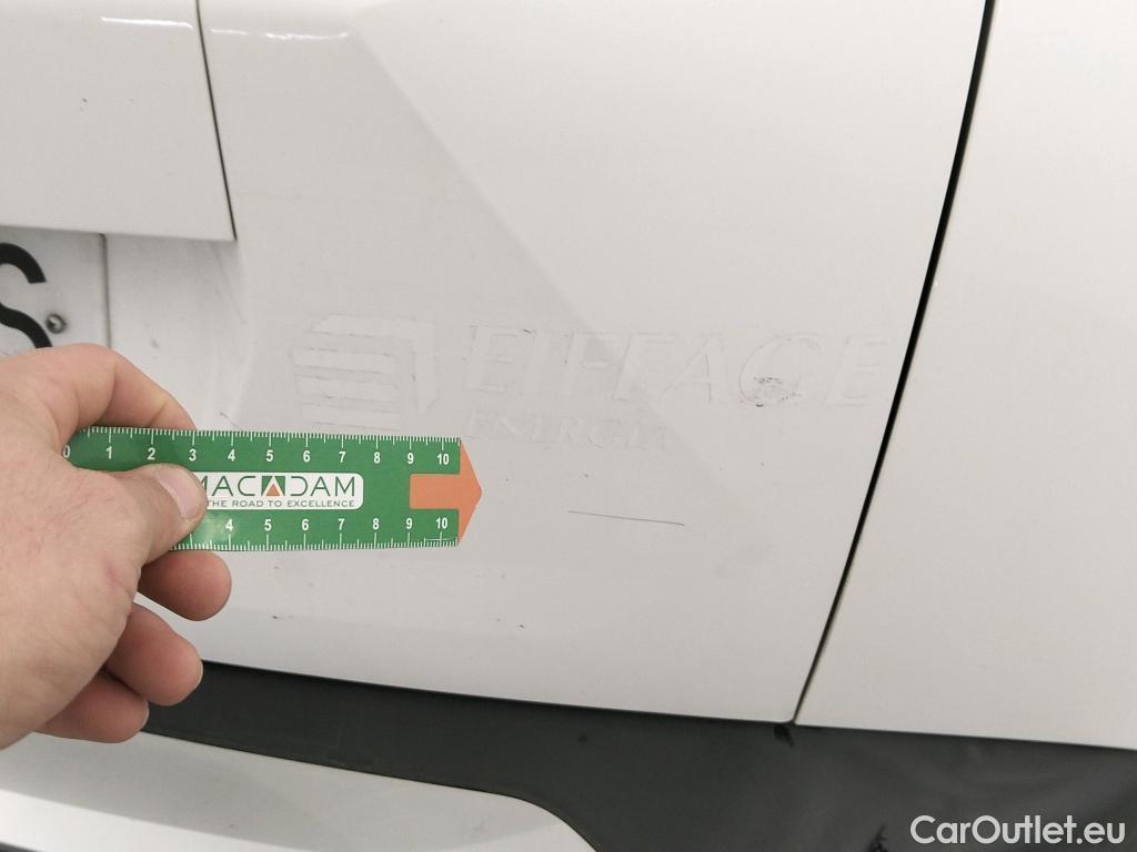  Peugeot  2008 PEUGEOT  / 2019 / 5P / todoterreno Active BlueHDI 81kW (110CV) #4