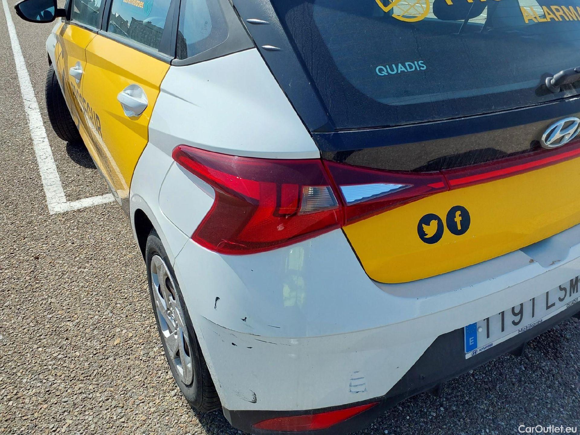  Hyundai  i20 HYUNDAI  / 2020 / 5P / berlina con portón 1.0 TGDI 74kW (100CV) 48V Essence #15