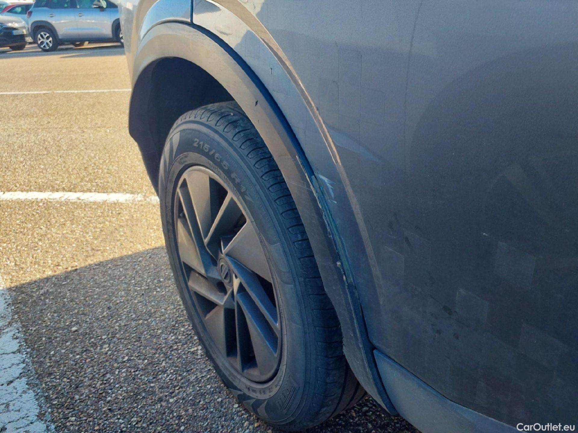  Nissan  Qashqai NISSAN  / 2021 / 5P / todoterreno DIG-T 116kW (158CV) mHEV Xtronic Acenta (AC) #18