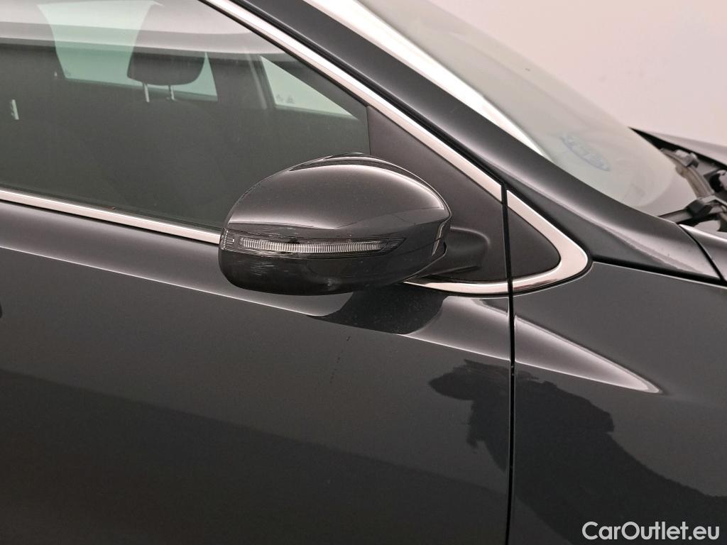  KIA  Sportage KIA  1.6MHEV Drive 100kW(136CV) 4x2(Crist Tintados) #18