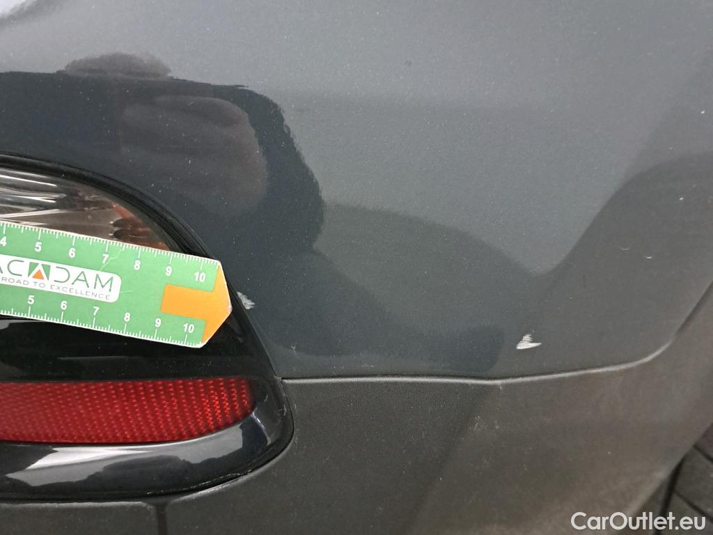  KIA  Sportage KIA  1.6MHEV Drive 100kW(136CV) 4x2(Crist Tintados) #14