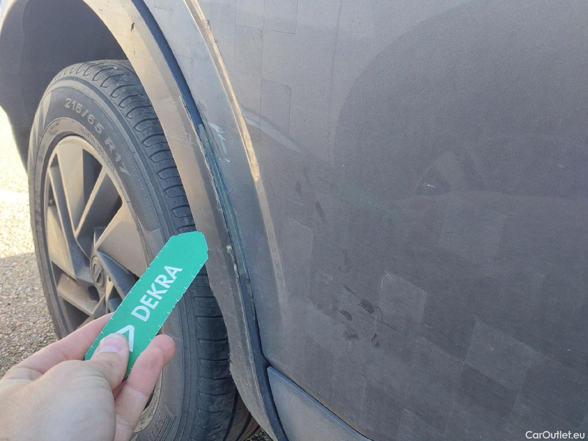  Nissan  Qashqai NISSAN  / 2021 / 5P / todoterreno DIG-T 116kW (158CV) mHEV Xtronic Acenta (AC) #16