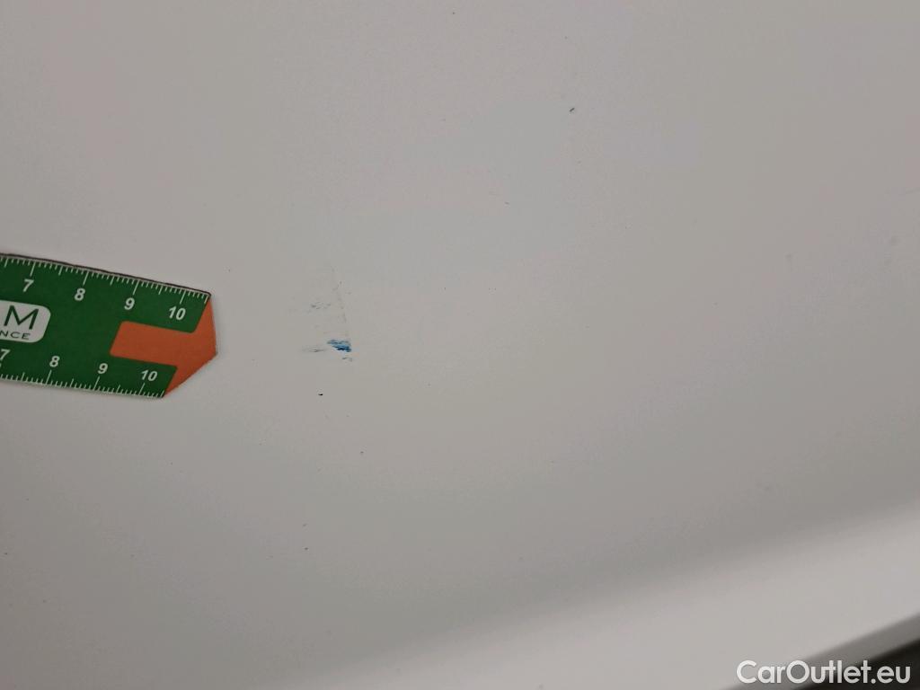  Hyundai  Tucson HYUNDAI  / 2018 / 5P / todoterreno 1.6 CRDI 85kW (116CV) 48V SLE 4X2(SP)(SL) #4