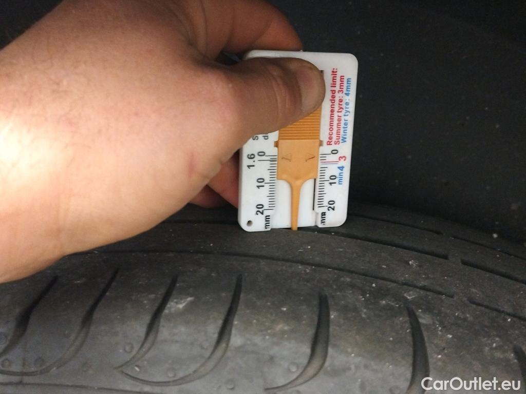  Citroen  C5 CITROEN  X / 2021 / 5P / berlina con portón PureTech 96kW (130CV) S&S EAT8 Shine #14