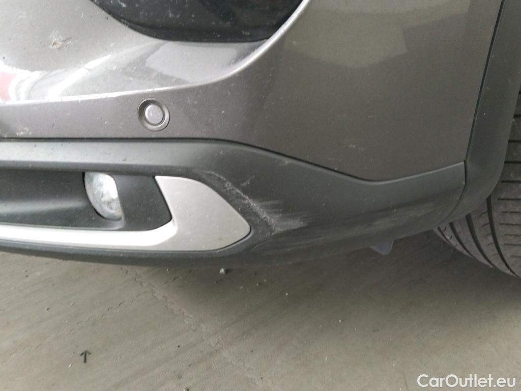  Citroen  C5 CITROEN  X / 2021 / 5P / berlina con portón PureTech 96kW (130CV) S&S EAT8 Shine #32