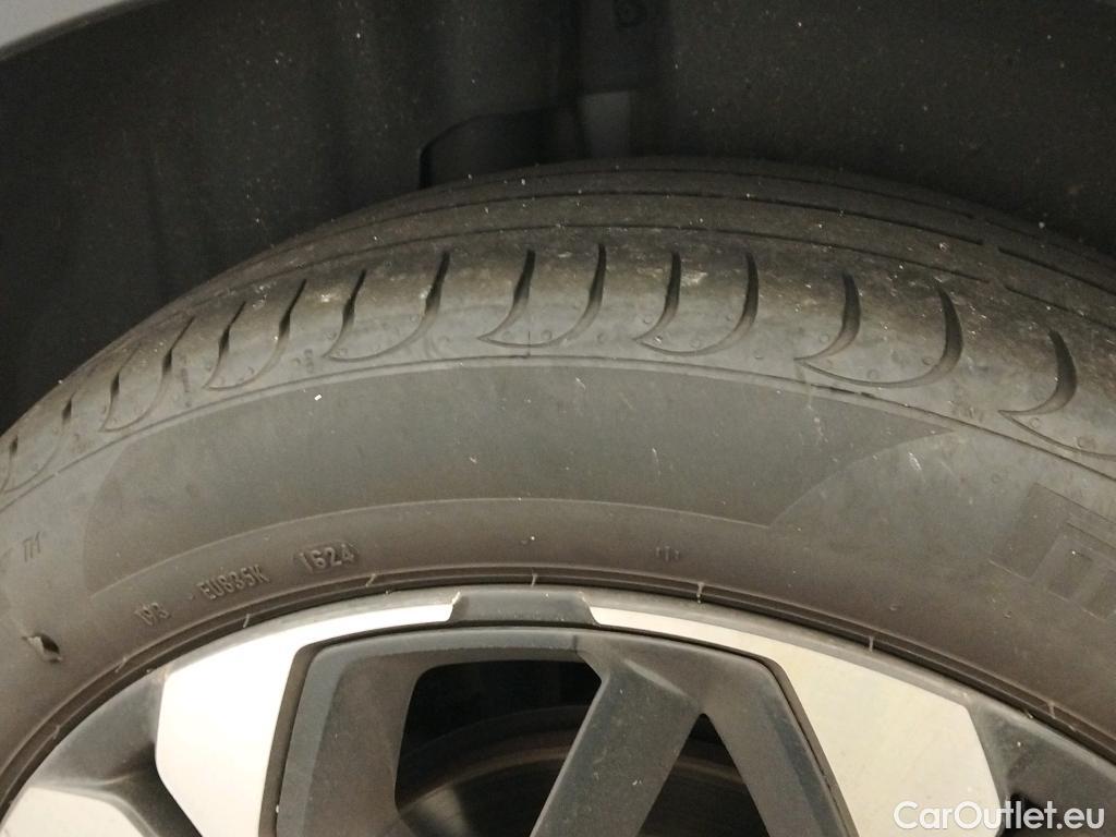  Citroen  C5 CITROEN  X / 2021 / 5P / berlina con portón PureTech 96kW (130CV) S&S EAT8 Shine #13