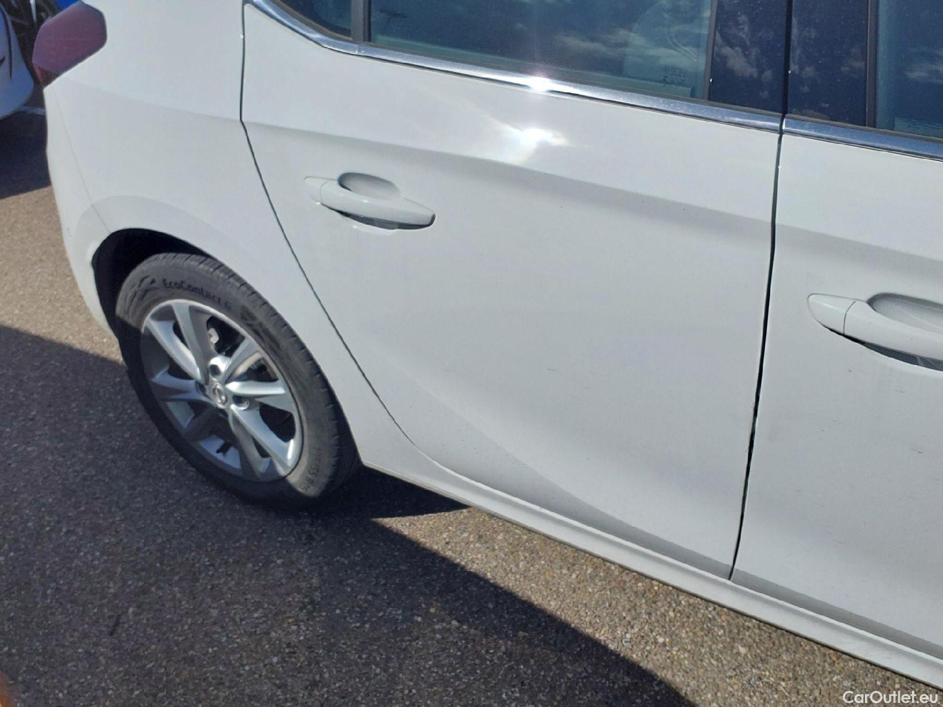  Opel  Corsa OPEL  1.2T XHL 74kW (100CV) Elegance #14