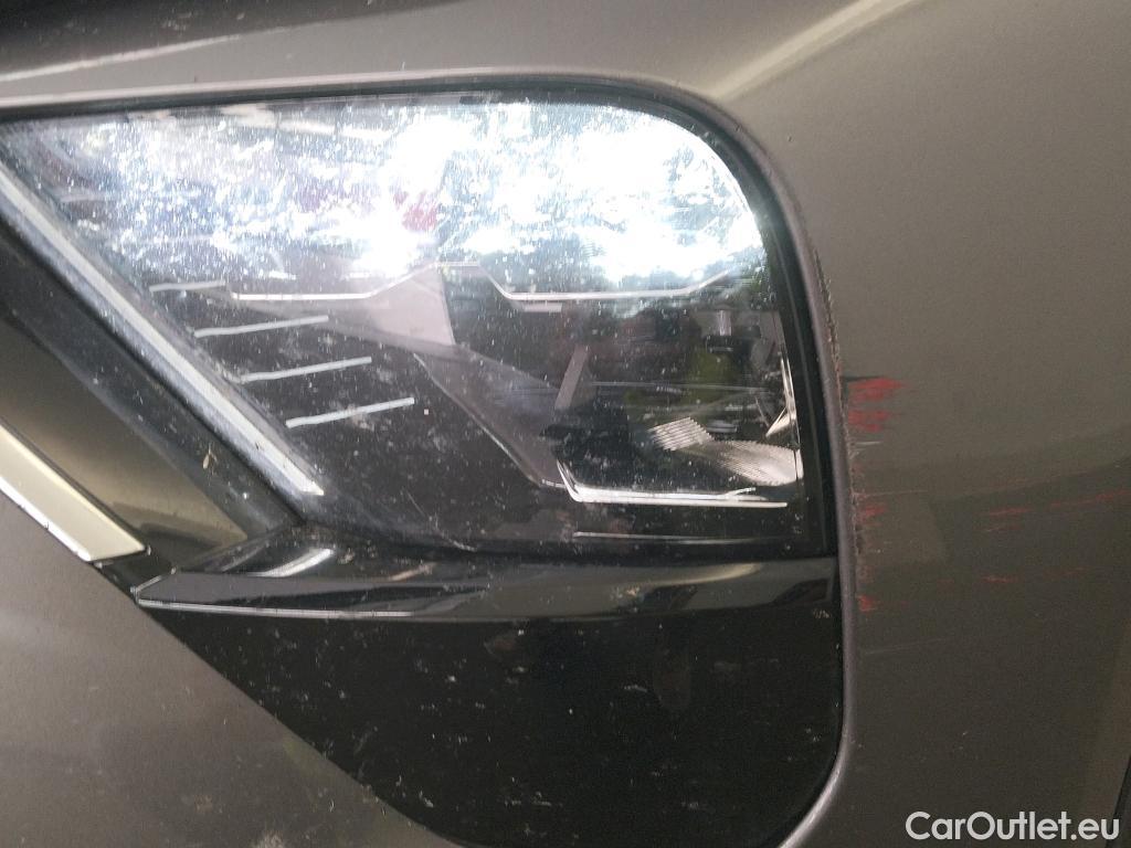  Citroen  C5 CITROEN  X / 2021 / 5P / berlina con portón PureTech 96kW (130CV) S&S EAT8 Shine #26