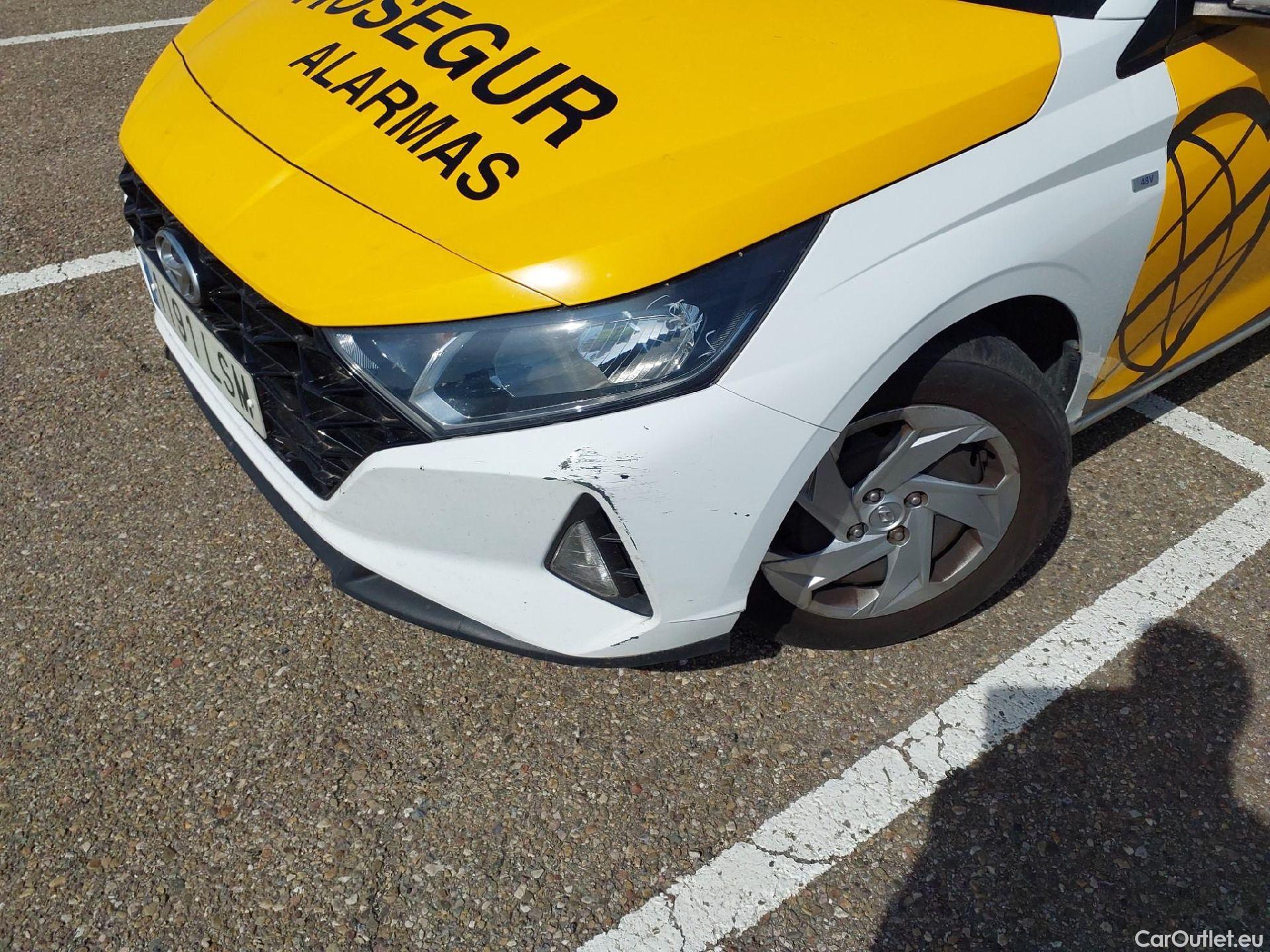  Hyundai  i20 HYUNDAI  / 2020 / 5P / berlina con portón 1.0 TGDI 74kW (100CV) 48V Essence #10