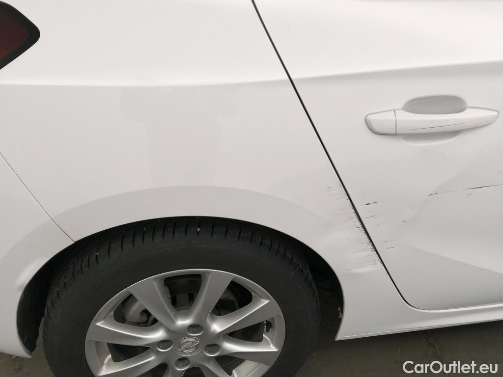  Opel  Corsa OPEL  / 2019 / 5P / berlina con portón 1.2T XHL 74kW (100CV) Edition (AC2) #3