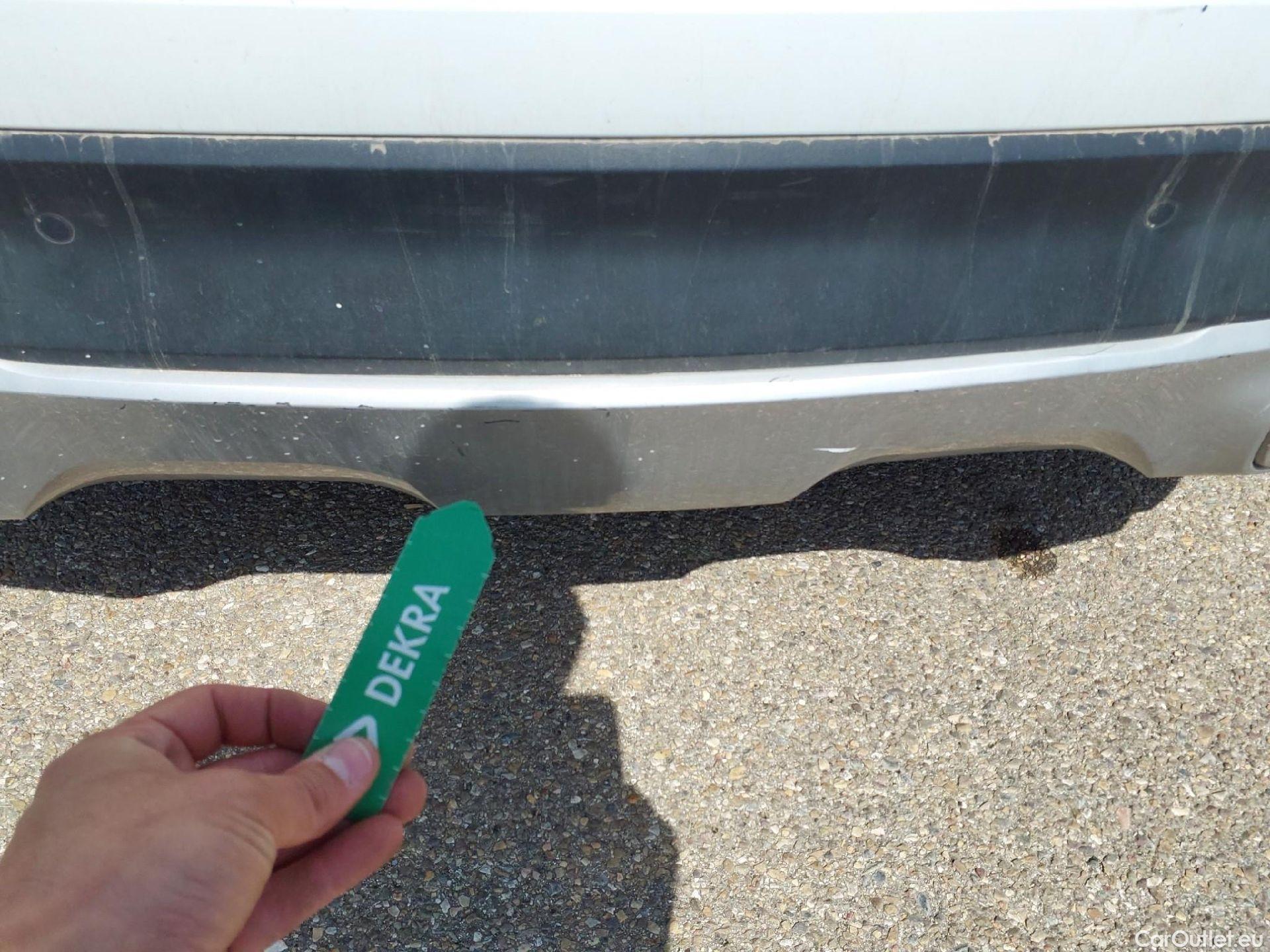  KIA  XCeed KIA  / 2019 / 5P / todoterreno 1.0 T-GDi Drive 88kW (120CV) #31