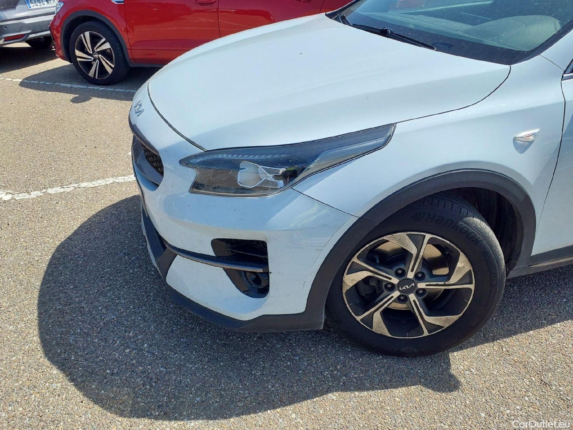  KIA  XCeed KIA  / 2019 / 5P / todoterreno 1.0 T-GDi Drive 88kW (120CV) #23
