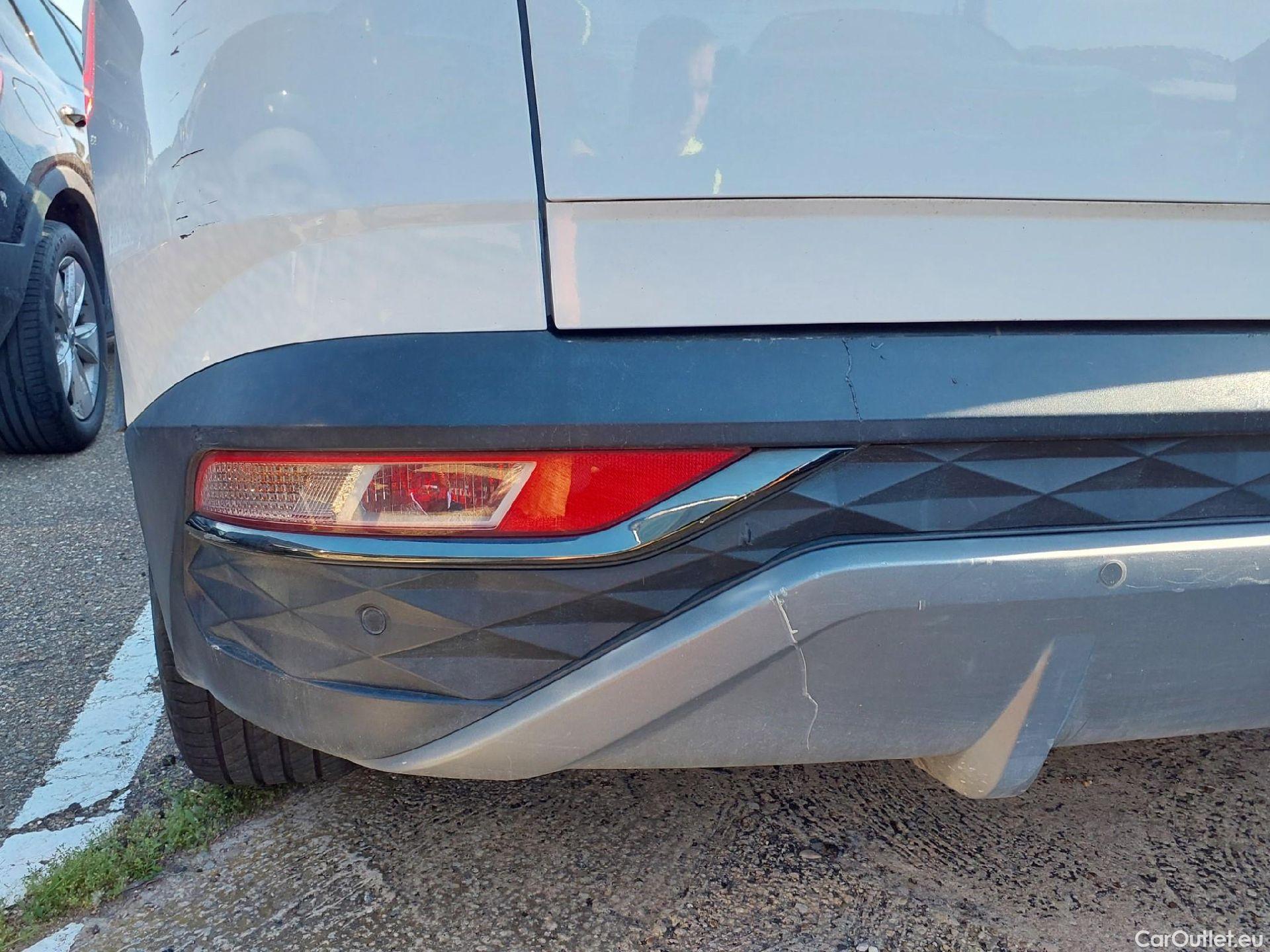  Hyundai  Tucson HYUNDAI  / 2020 / 5P / todoterreno 1.6 CRDI 100kW (136CV) 48V Maxx DCT 4x4 #19