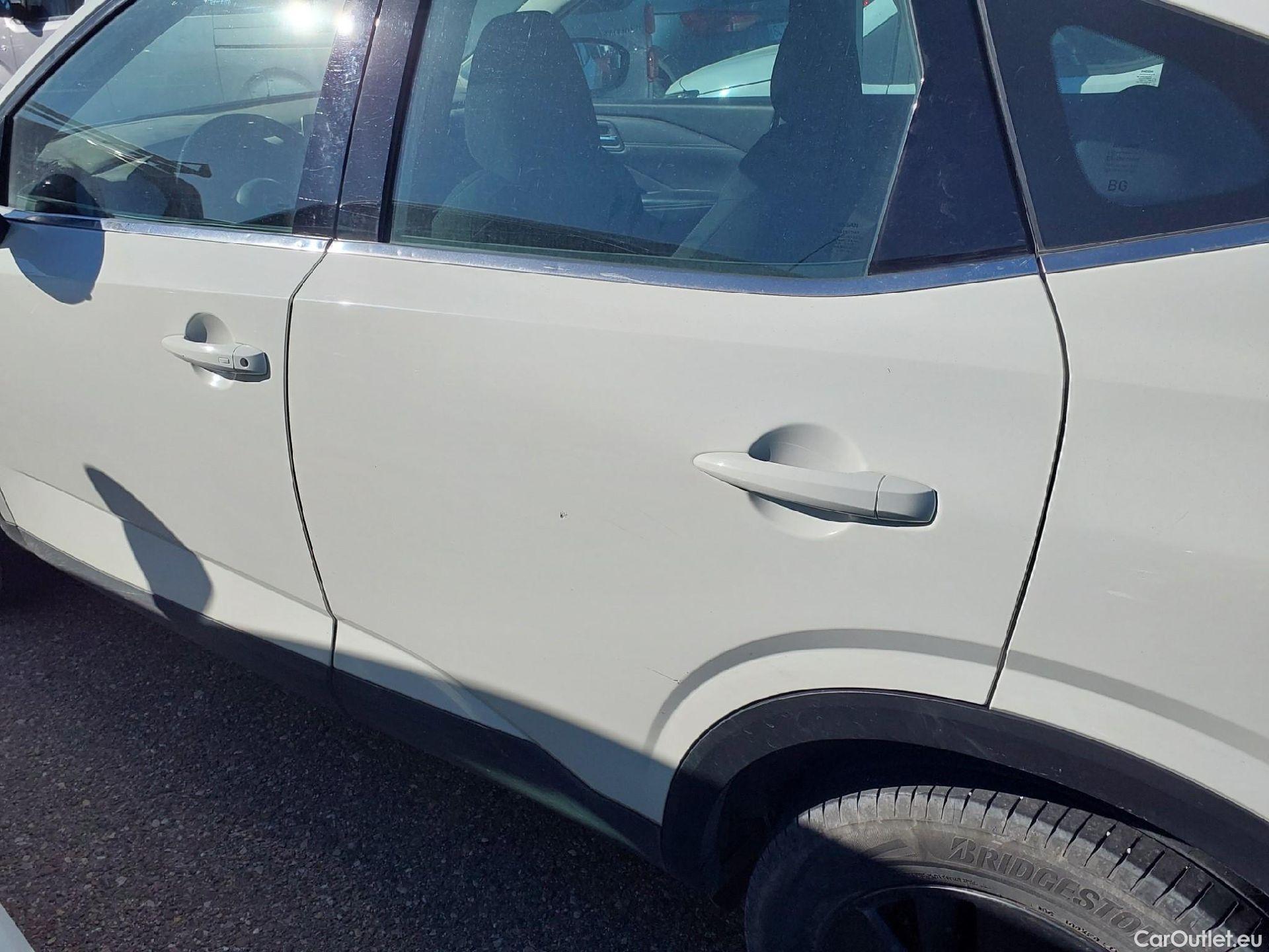  Nissan  Qashqai NISSAN  / 2021 / 5P / todoterreno DIG-T 103kW (140CV) mHEV 4x2 Acenta #21