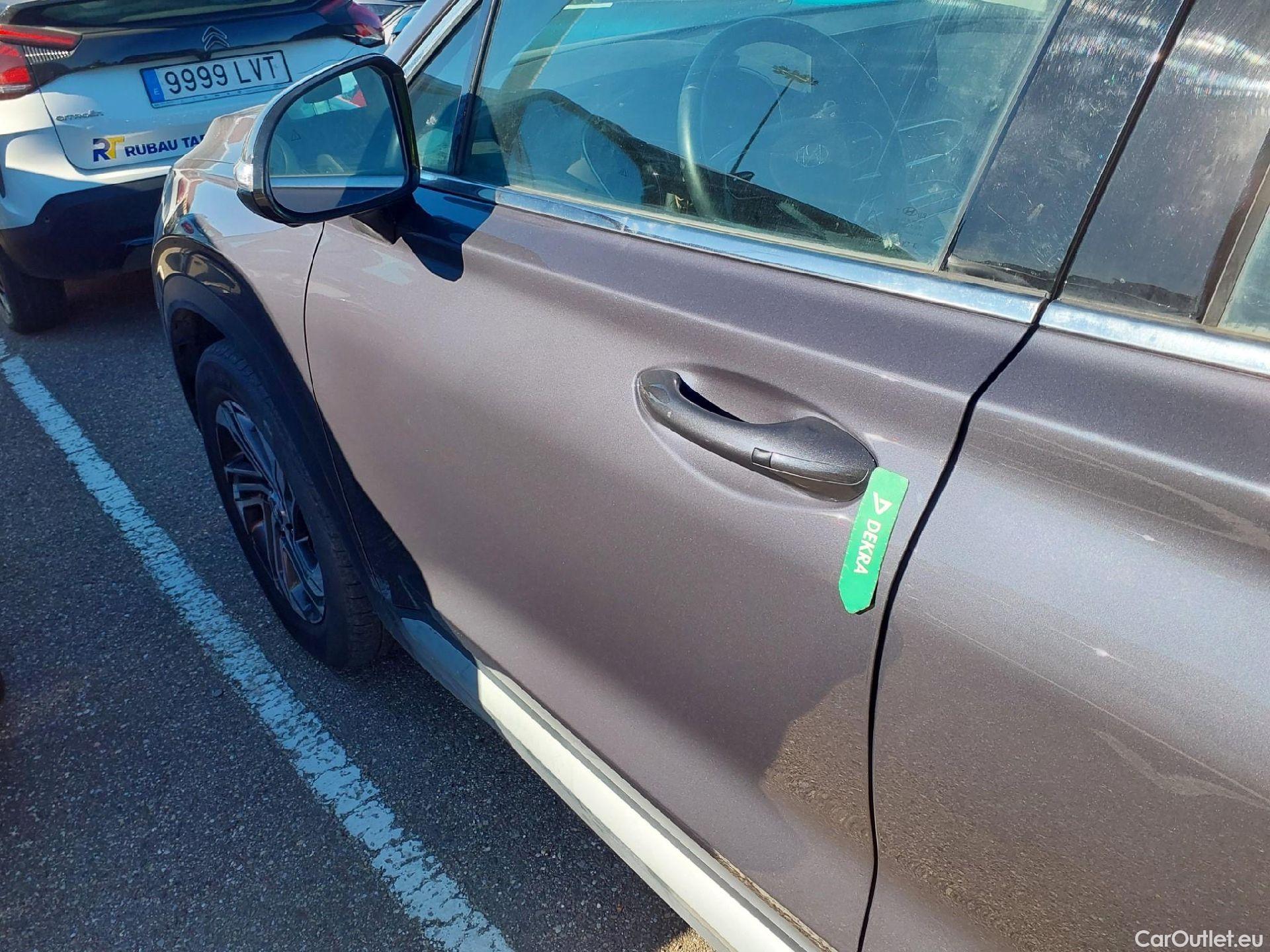  Hyundai  Santa Fe HYUNDAI  / 2021 / 5P / todoterreno 2.2 CRDi Maxx DCT 4x2 #5