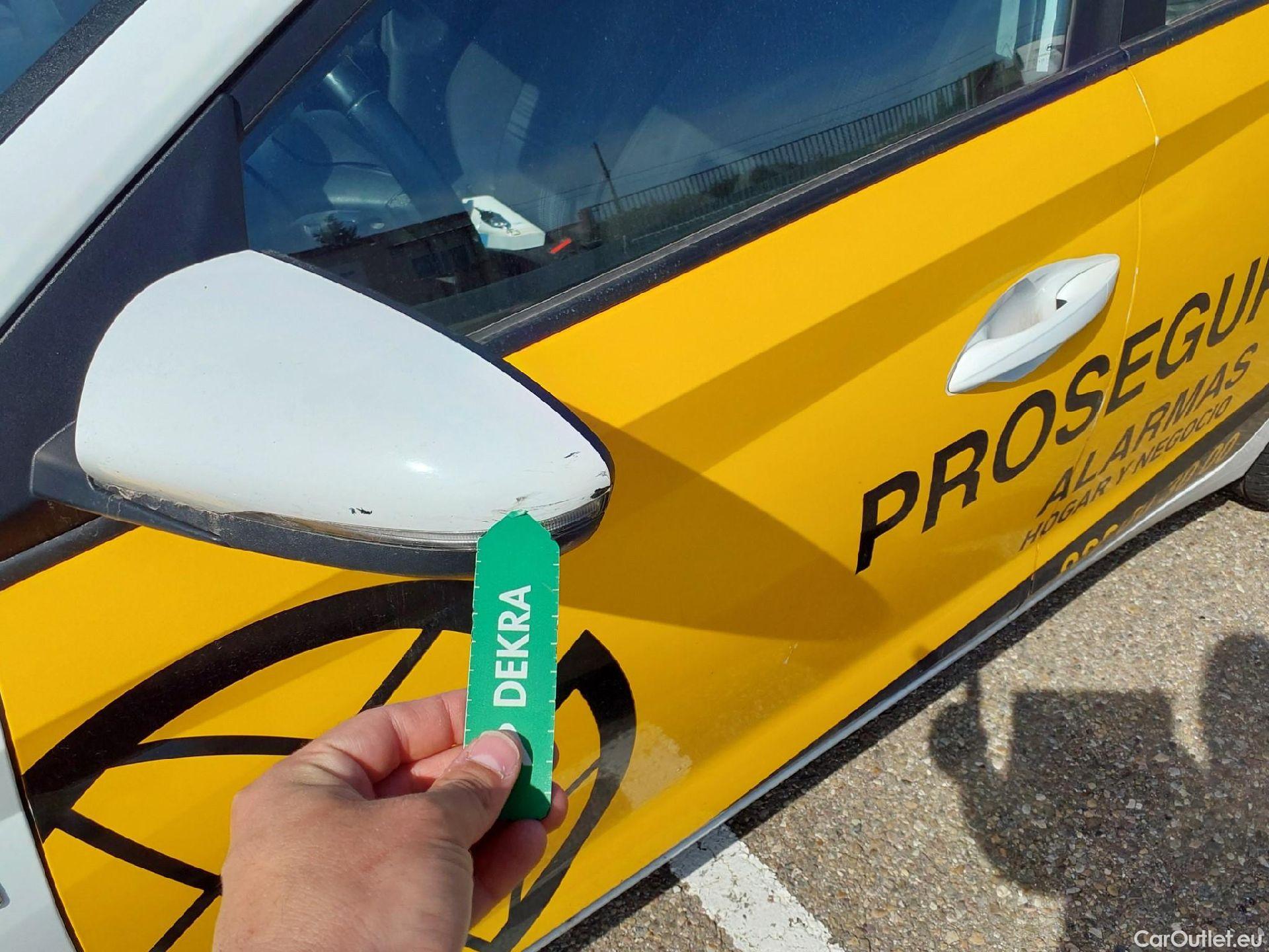  Hyundai  i20 HYUNDAI  / 2020 / 5P / berlina con portón 1.0 TGDI 74kW (100CV) 48V Essence #12