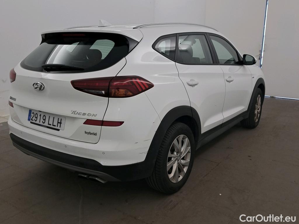  Hyundai  Tucson HYUNDAI  / 2018 / 5P / todoterreno 1.6 CRDI 85kW (116CV) 48V SLE 4X2(SP)(SL) #14