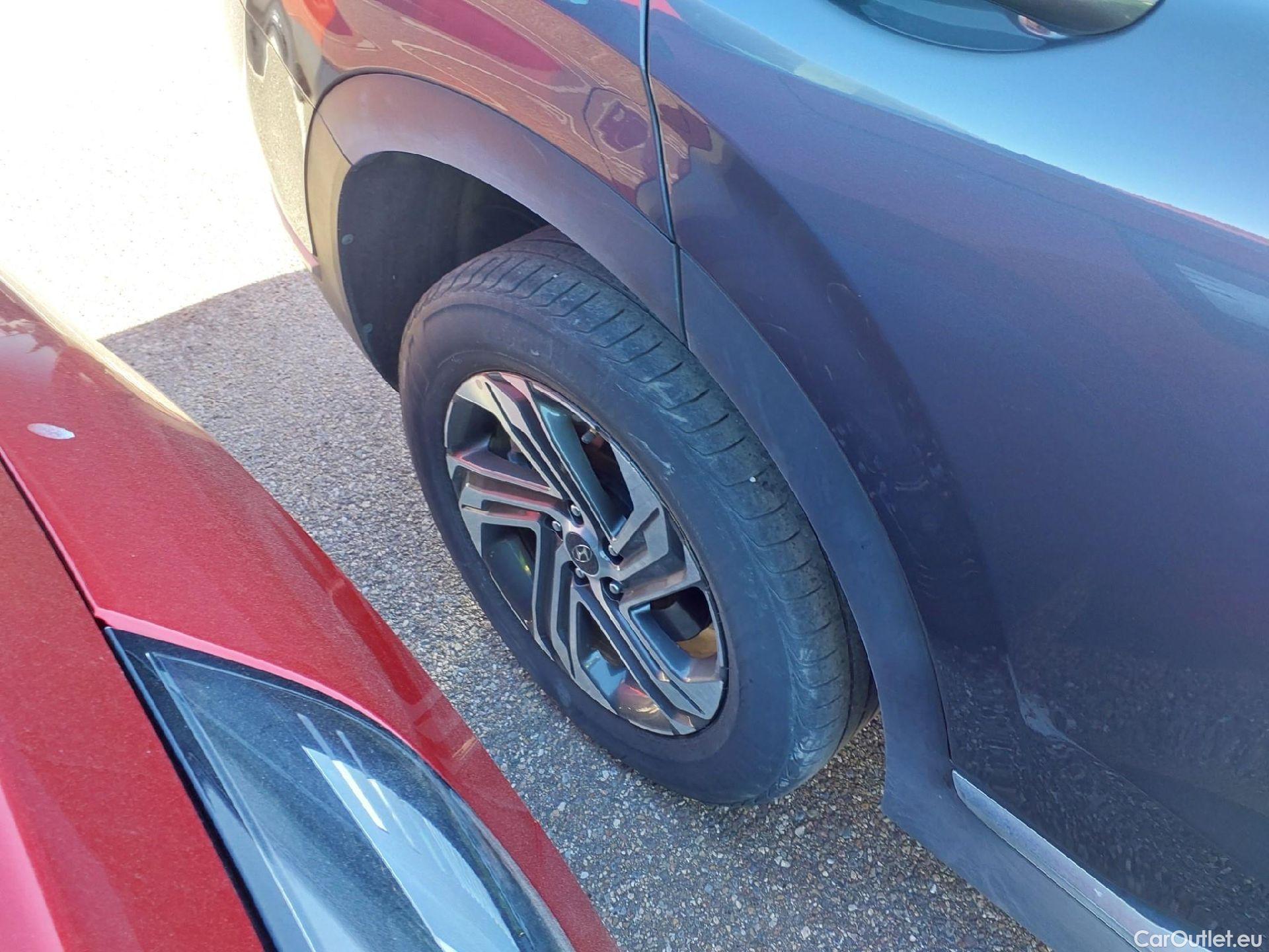  Hyundai  Santa Fe HYUNDAI  / 2021 / 5P / todoterreno 2.2 CRDi Maxx DCT 4x2 #7