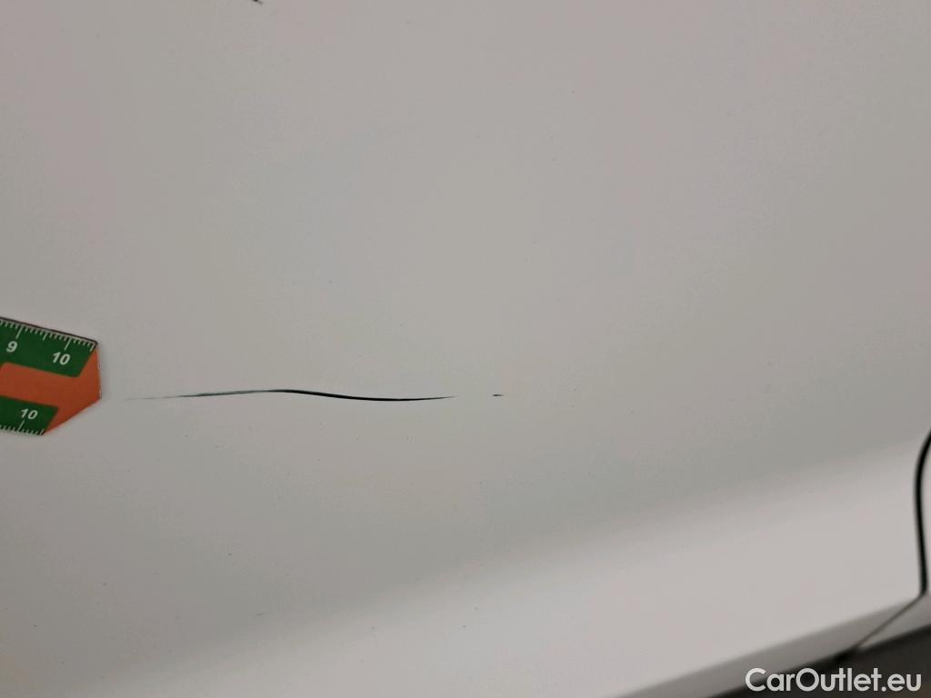  Hyundai  Tucson HYUNDAI  / 2018 / 5P / todoterreno 1.6 CRDI 85kW (116CV) 48V SLE 4X2(SP)(SL) #7