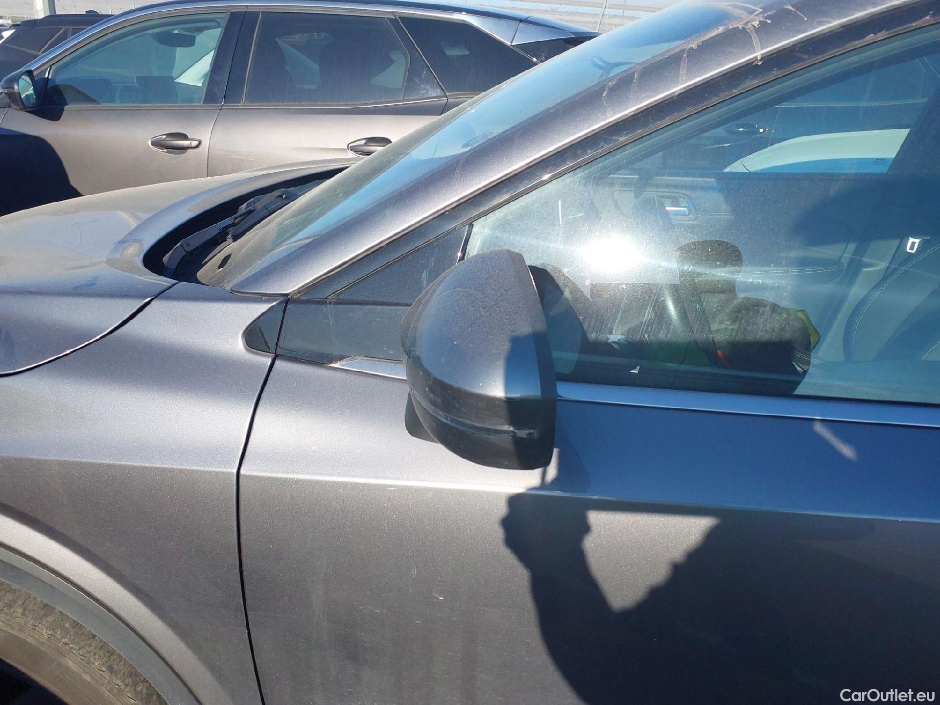  Nissan  Qashqai NISSAN  / 2021 / 5P / todoterreno DIG-T 116kW (158CV) mHEV Xtronic Acenta (AC) #5