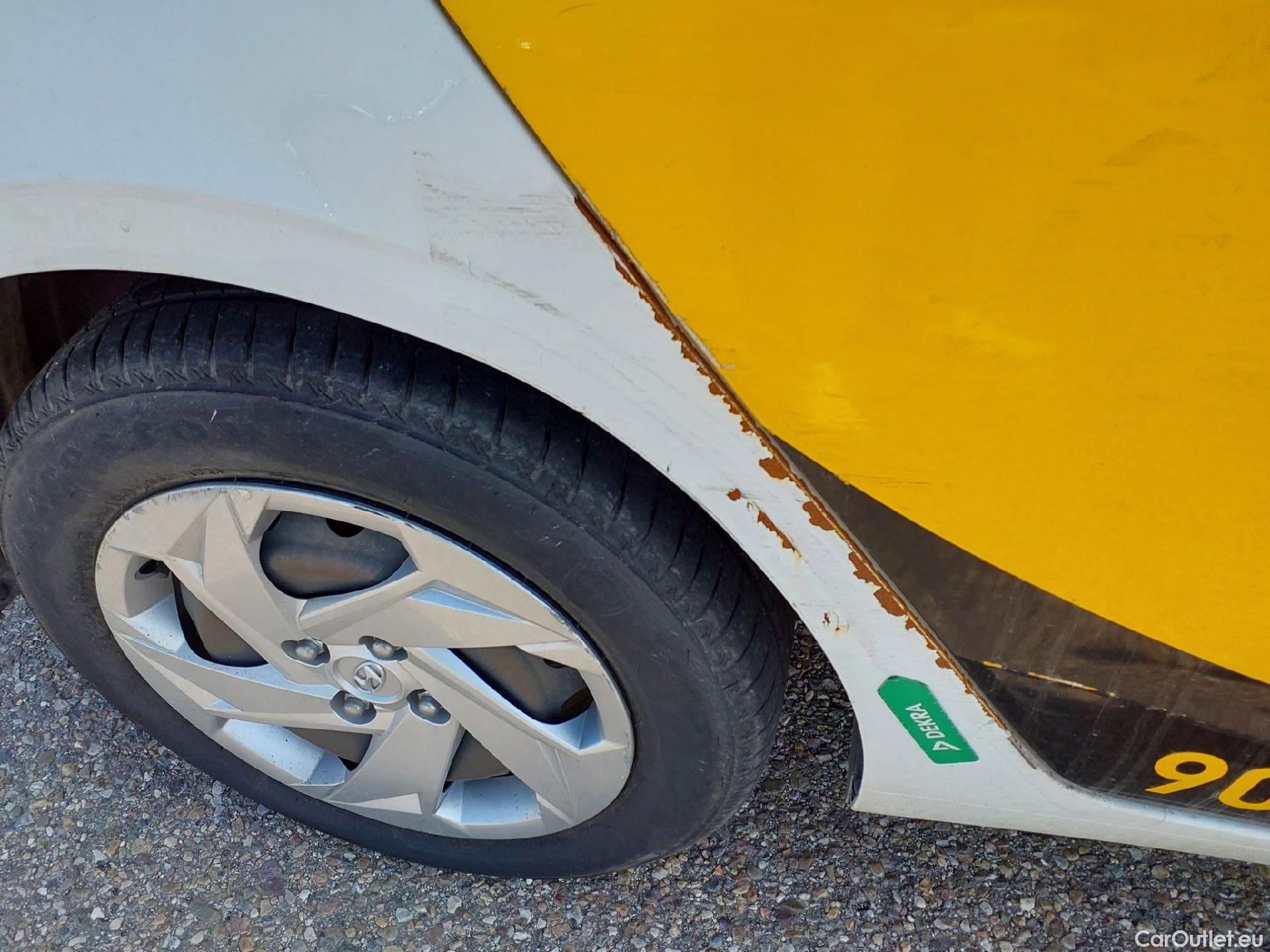  Hyundai  i20 HYUNDAI  / 2020 / 5P / berlina con portón 1.0 TGDI 74kW (100CV) 48V Essence #22