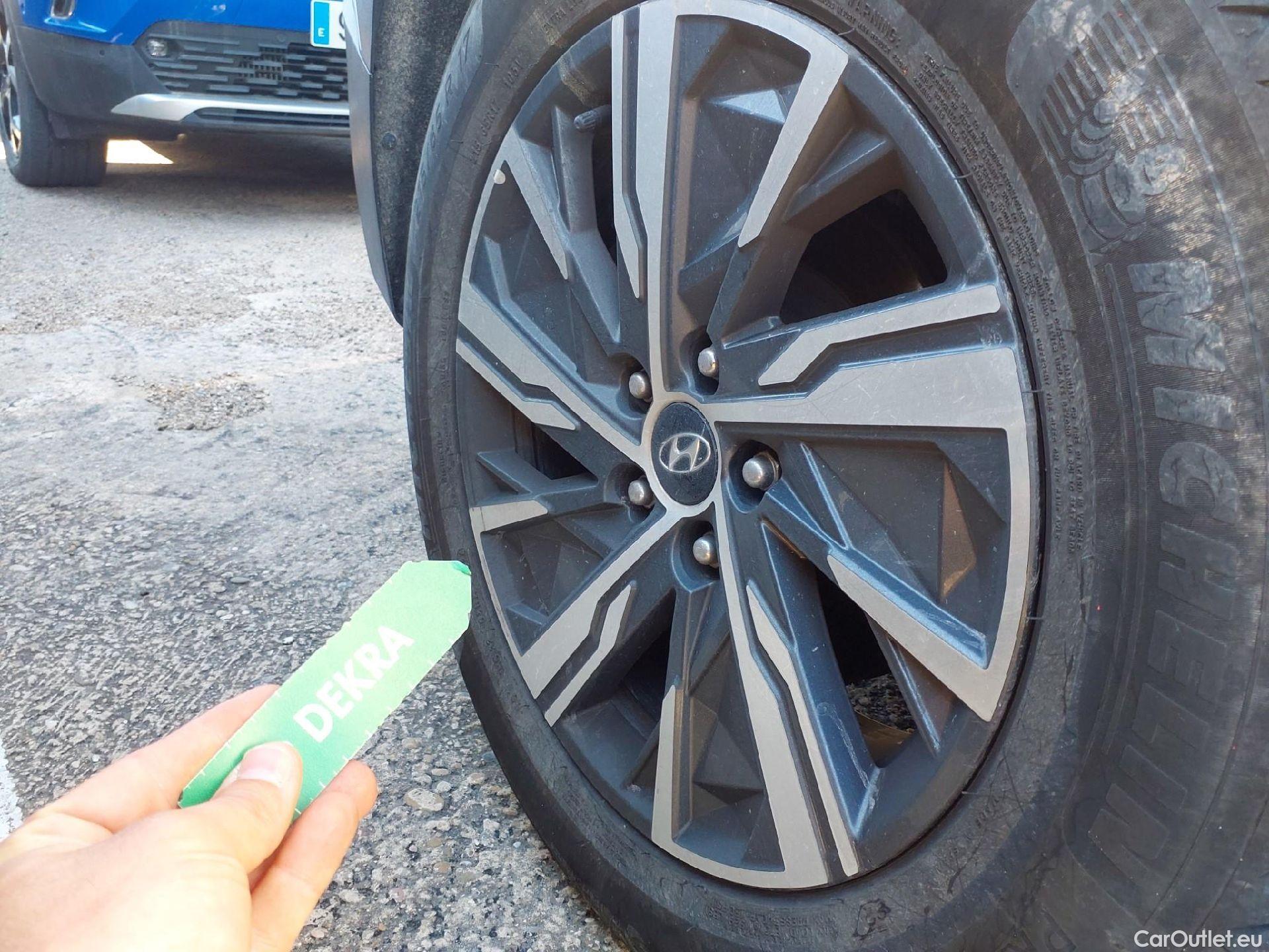  Hyundai  Tucson HYUNDAI  / 2020 / 5P / todoterreno 1.6 CRDI 100kW (136CV) 48V Maxx DCT 4x4 #24