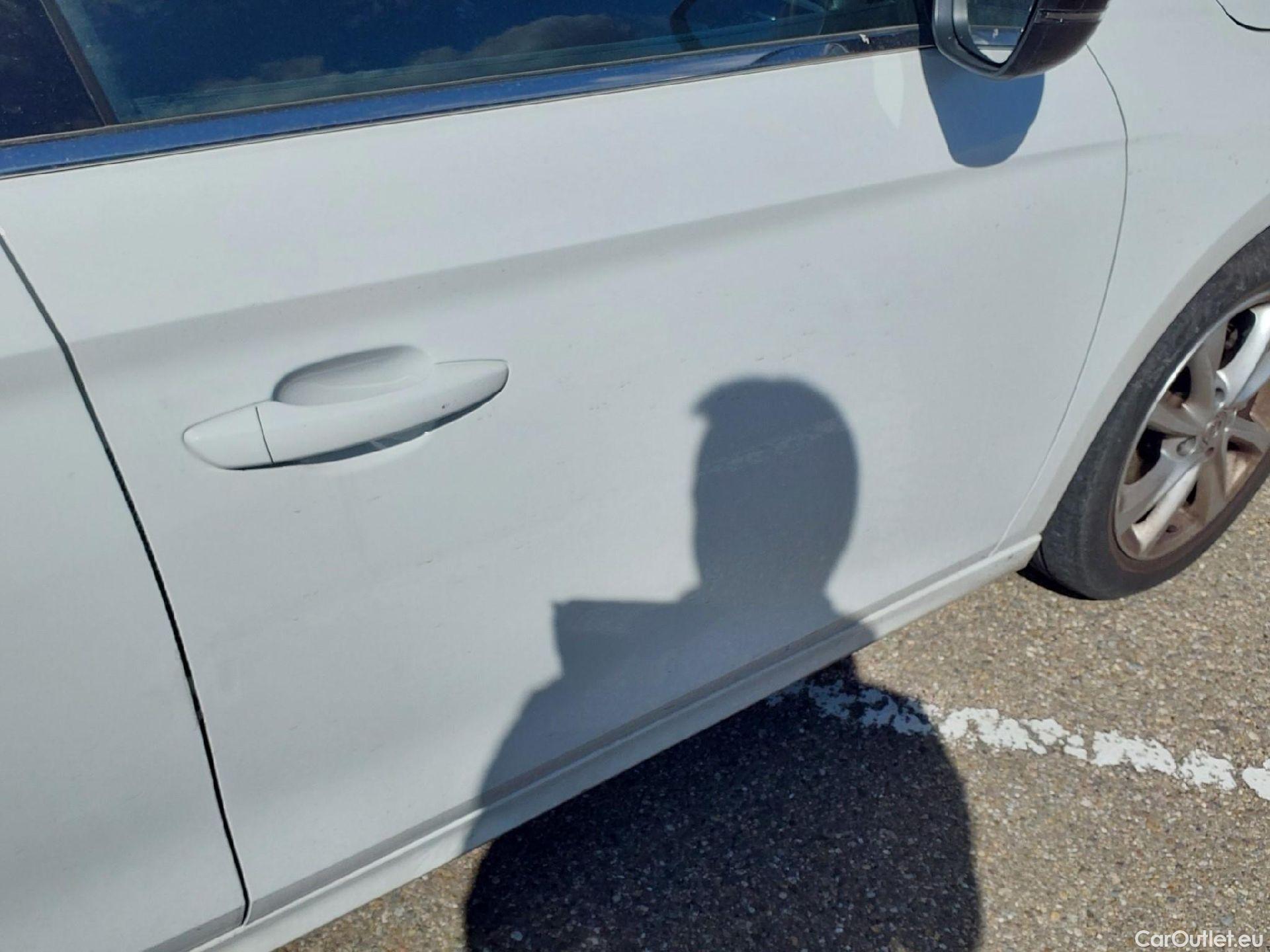  Opel  Corsa OPEL  1.2T XHL 74kW (100CV) Elegance #16