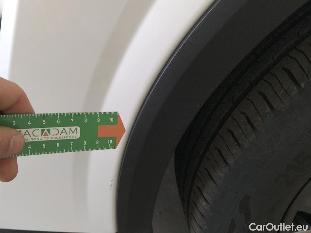  Nissan  Qashqai NISSAN  / 2024 / 5P / todoterreno DIG-T 116kW (158CV) mHEV CVT Acenta (AC3) #6