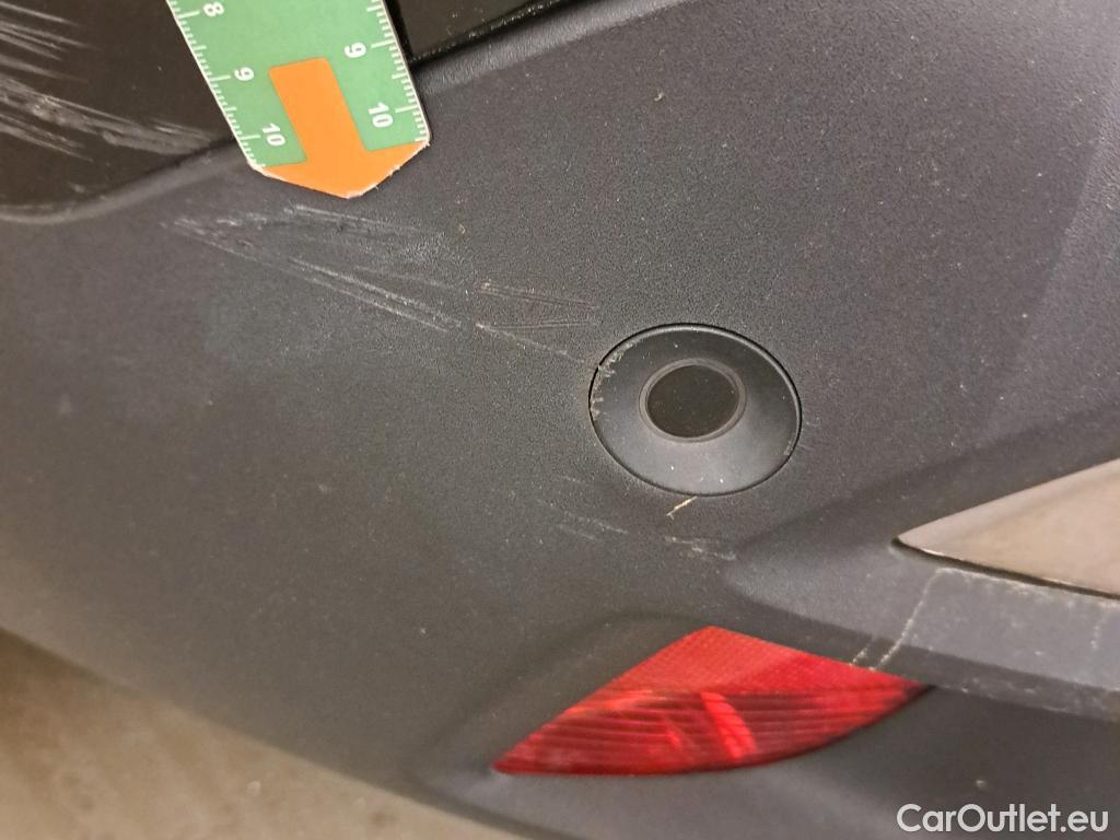  Peugeot  3008 PEUGEOT  / 2020 / 5P / todoterreno 1.5 BlueHDi 96kW (130CV) S&S Allure EAT8 #20