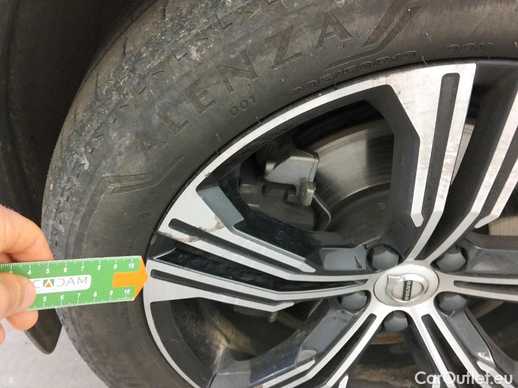  Volvo  XC 40 VOLVO XC40 todoterreno 1.5 T5 Twin Recharge Inscription Ex Auto 260 CV 10 kWh #12