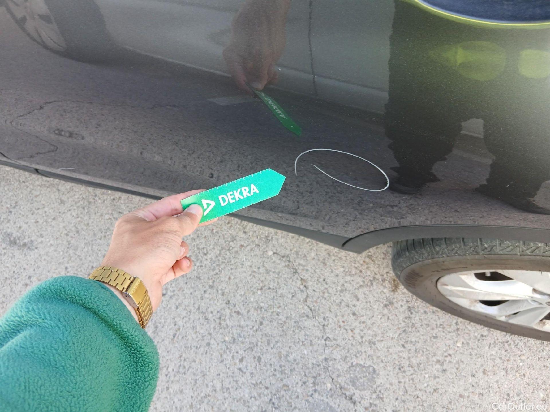  Bmw  X2 BMW  / 2017 / 5P / todoterreno sDrive18d (AC) #8