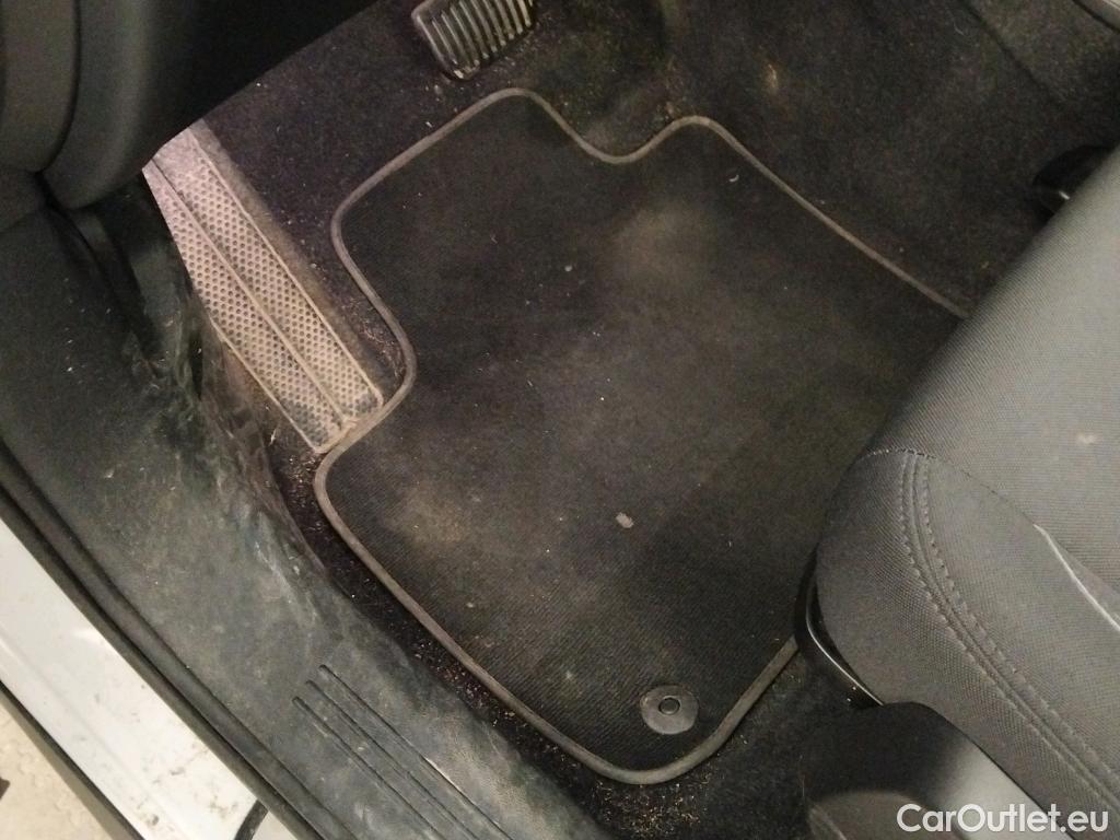  Volvo  XC 40 VOLVO XC40 todoterreno 1.5 T5 Twin Recharge Inscription Ex Auto 260 CV 10 kWh #21