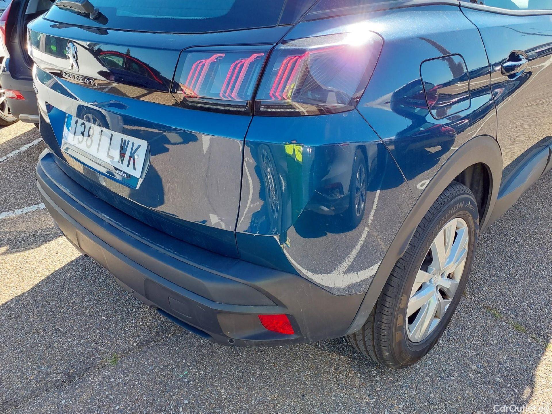  Peugeot  3008 PEUGEOT  / 2020 / 5P / todoterreno 1.5 BlueHDi 96kW S&S Active Pack EAT8 #10