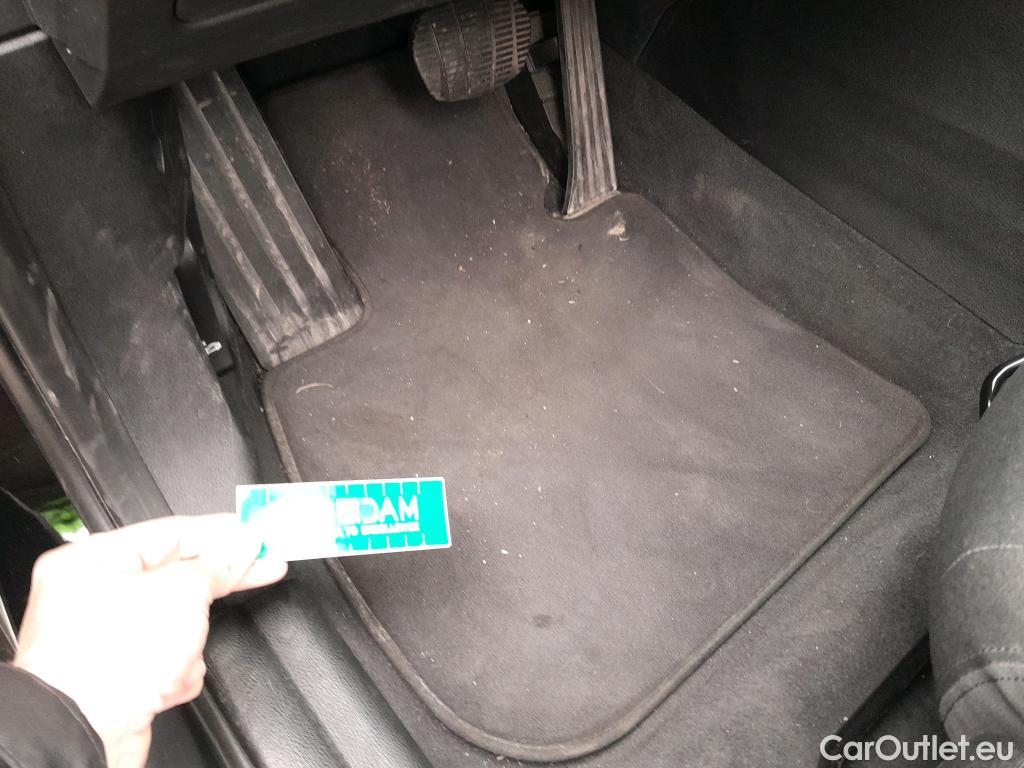  Bmw  X1 BMW  / 2019 / 5P / todoterreno sDrive18d #28