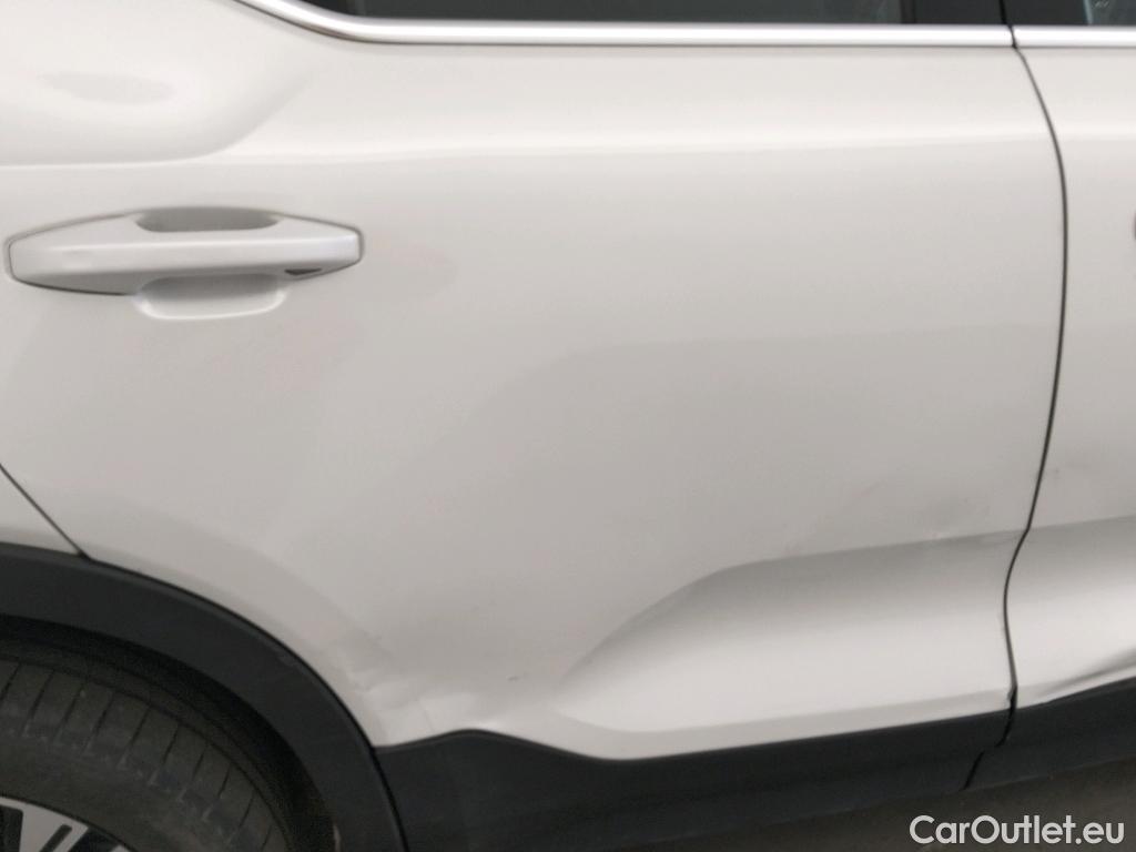  Volvo  XC 40 VOLVO XC40 todoterreno 1.5 T5 Twin Recharge Inscription Ex Auto 260 CV 10 kWh #3