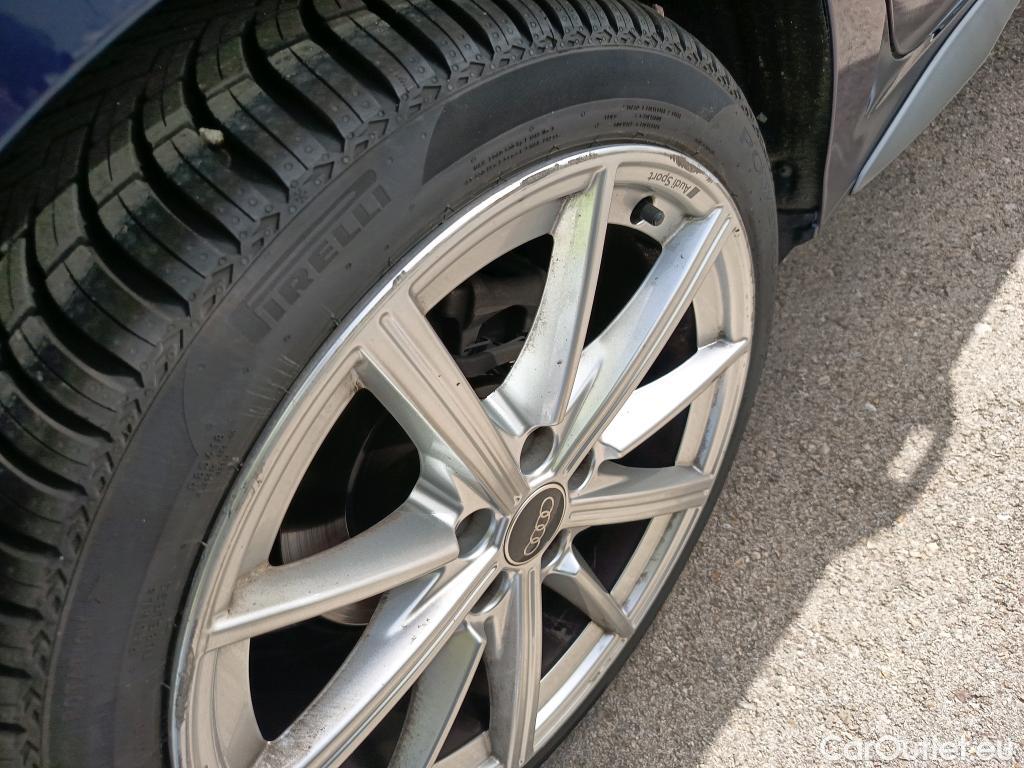  Audi  A3 AUDI  / 2020 / 5P / berlina con portón Sportback S line 30 TDI 85kW (116CV) #22