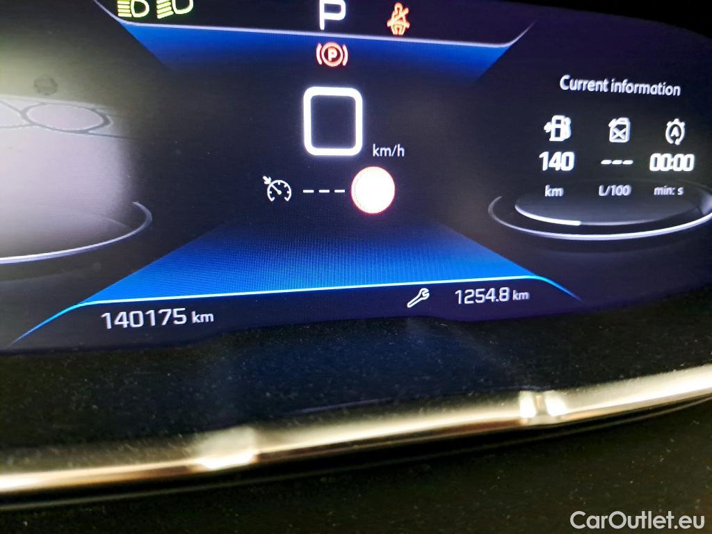  Peugeot  3008 PEUGEOT  / 2020 / 5P / todoterreno 1.5 BlueHDi 96kW (130CV) S&S Allure EAT8 #28