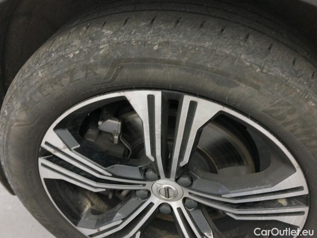  Volvo  XC 40 VOLVO XC40 todoterreno 1.5 T5 Twin Recharge Inscription Ex Auto 260 CV 10 kWh #5