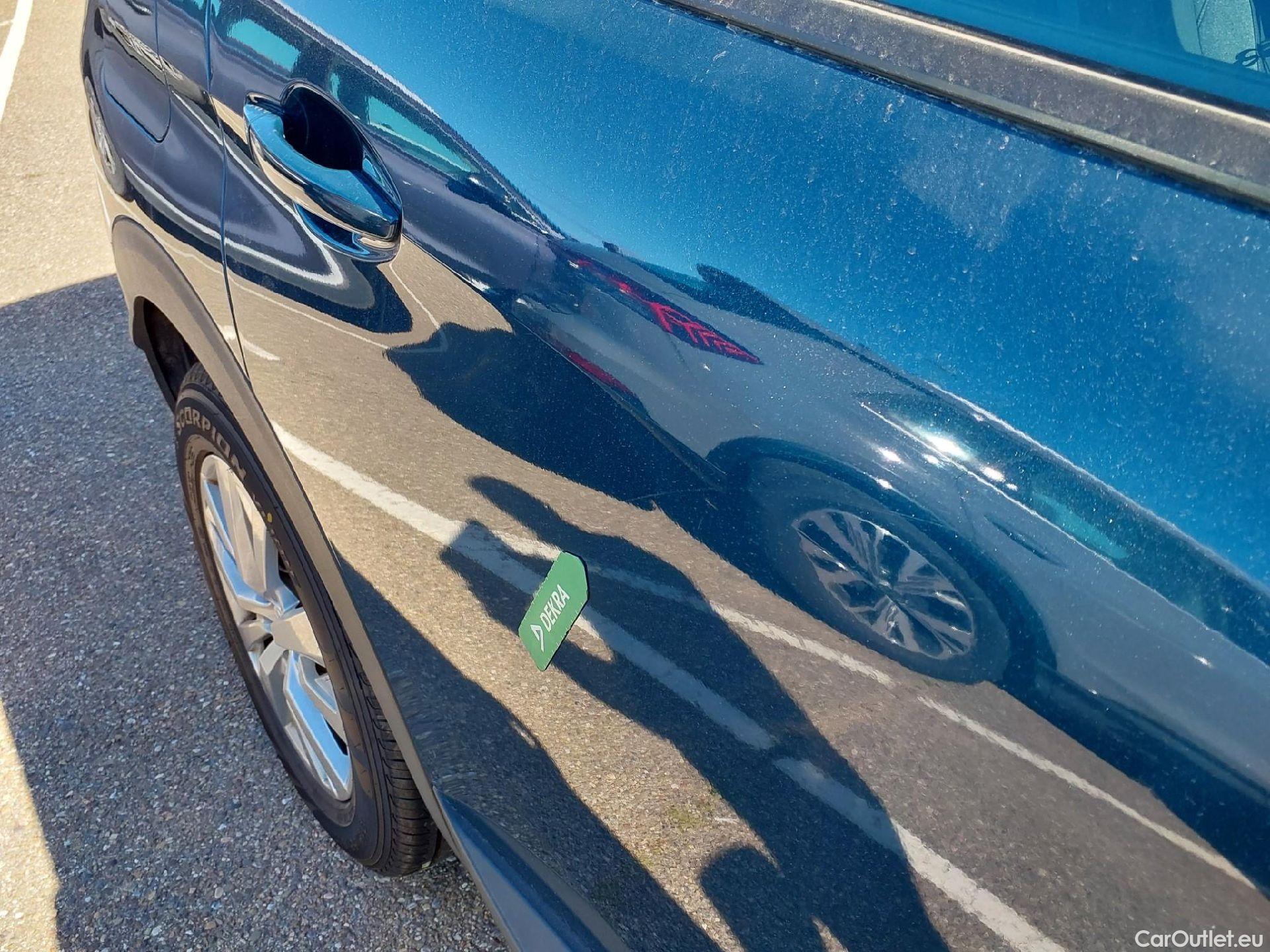  Peugeot  3008 PEUGEOT  / 2020 / 5P / todoterreno 1.5 BlueHDi 96kW S&S Active Pack EAT8 #16