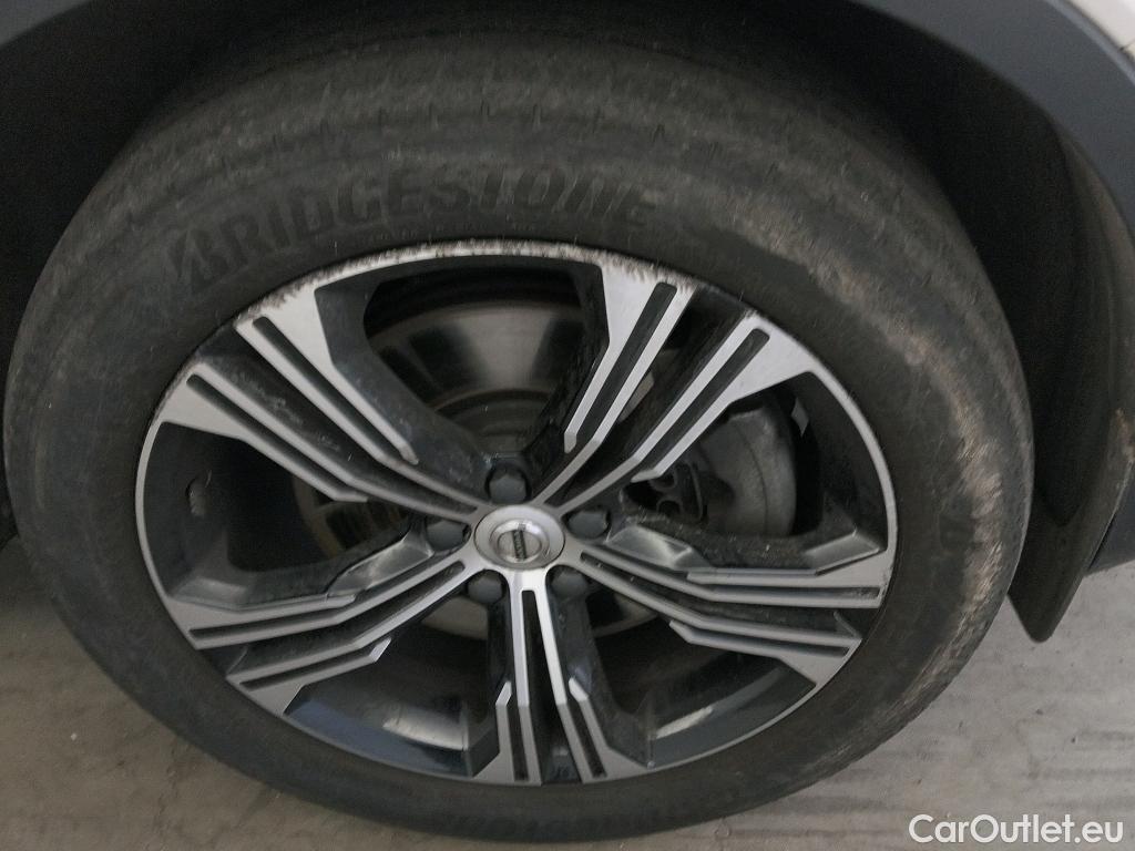  Volvo  XC 40 VOLVO XC40 todoterreno 1.5 T5 Twin Recharge Inscription Ex Auto 260 CV 10 kWh #13