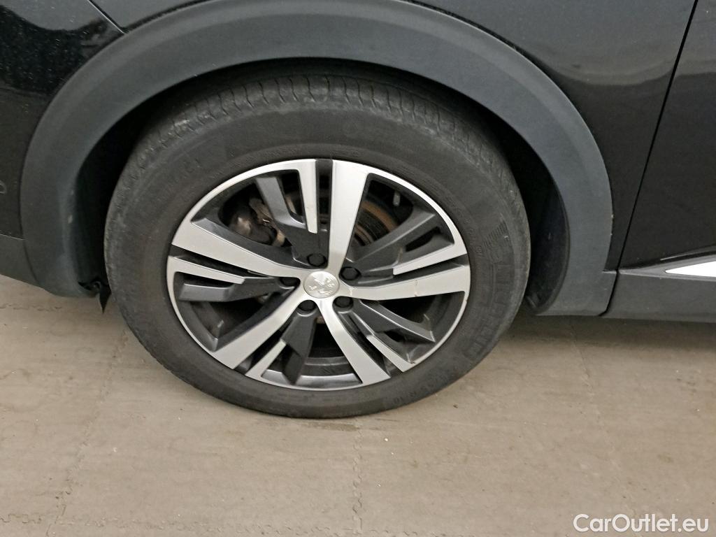  Peugeot  3008 PEUGEOT  / 2020 / 5P / todoterreno 1.5 BlueHDi 96kW (130CV) S&S Allure EAT8 #1