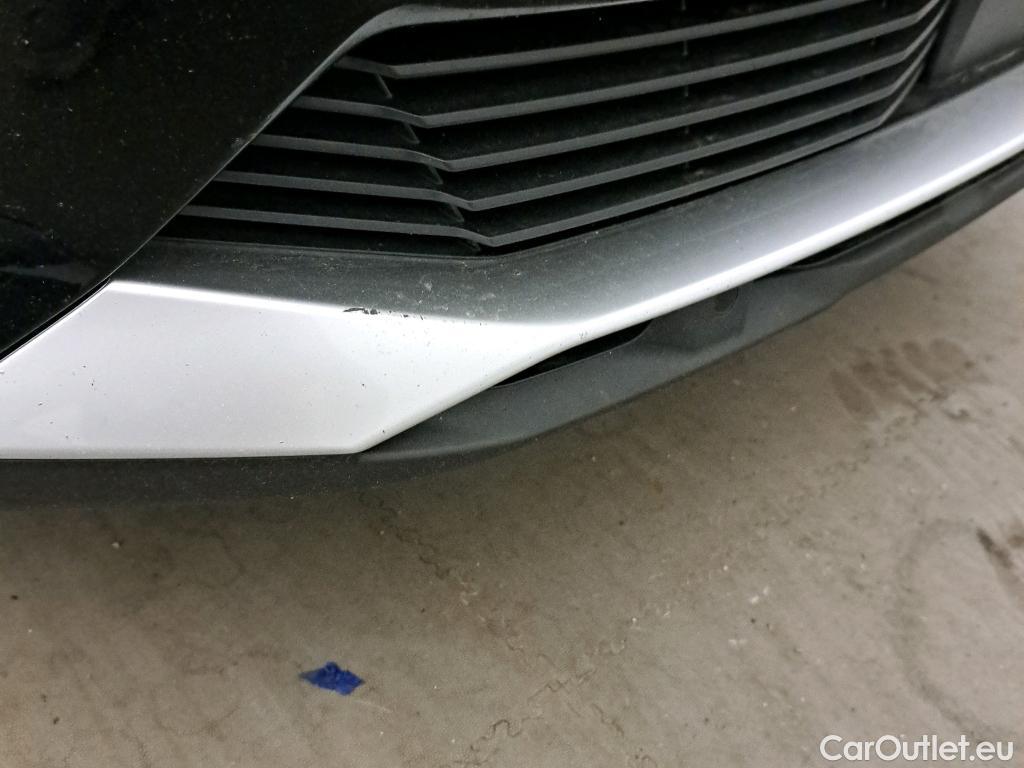  Peugeot  3008 PEUGEOT  / 2020 / 5P / todoterreno 1.5 BlueHDi 96kW (130CV) S&S Allure EAT8 #29