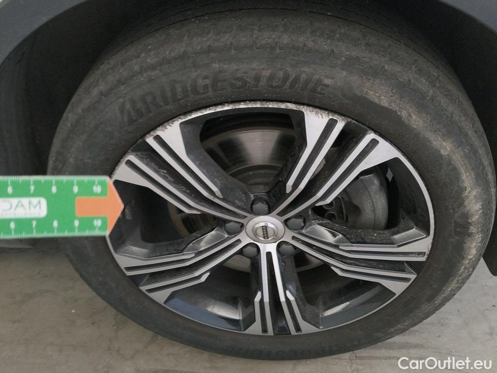  Volvo  XC 40 VOLVO XC40 todoterreno 1.5 T5 Twin Recharge Inscription Ex Auto 260 CV 10 kWh #14