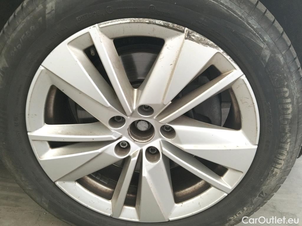  Skoda  Karoq SKODA  / 2017 / 5P / todoterreno 2.0 TDI 85kW (115CV) Ambition #21