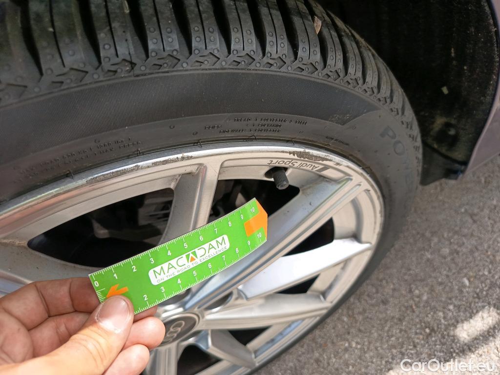  Audi  A3 AUDI  / 2020 / 5P / berlina con portón Sportback S line 30 TDI 85kW (116CV) #23