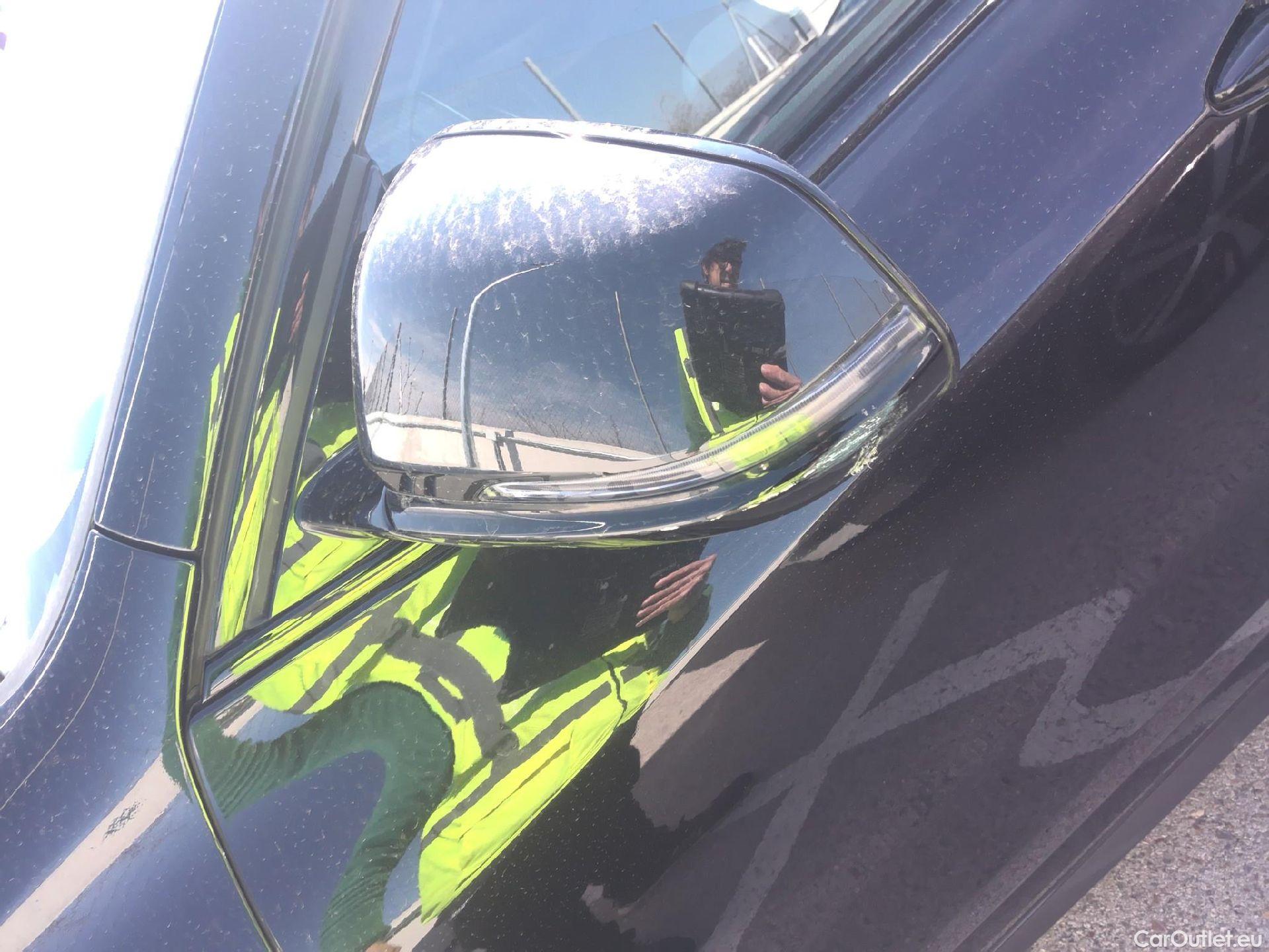  Bmw  X2 BMW  / 2017 / 5P / todoterreno sDrive18d #19