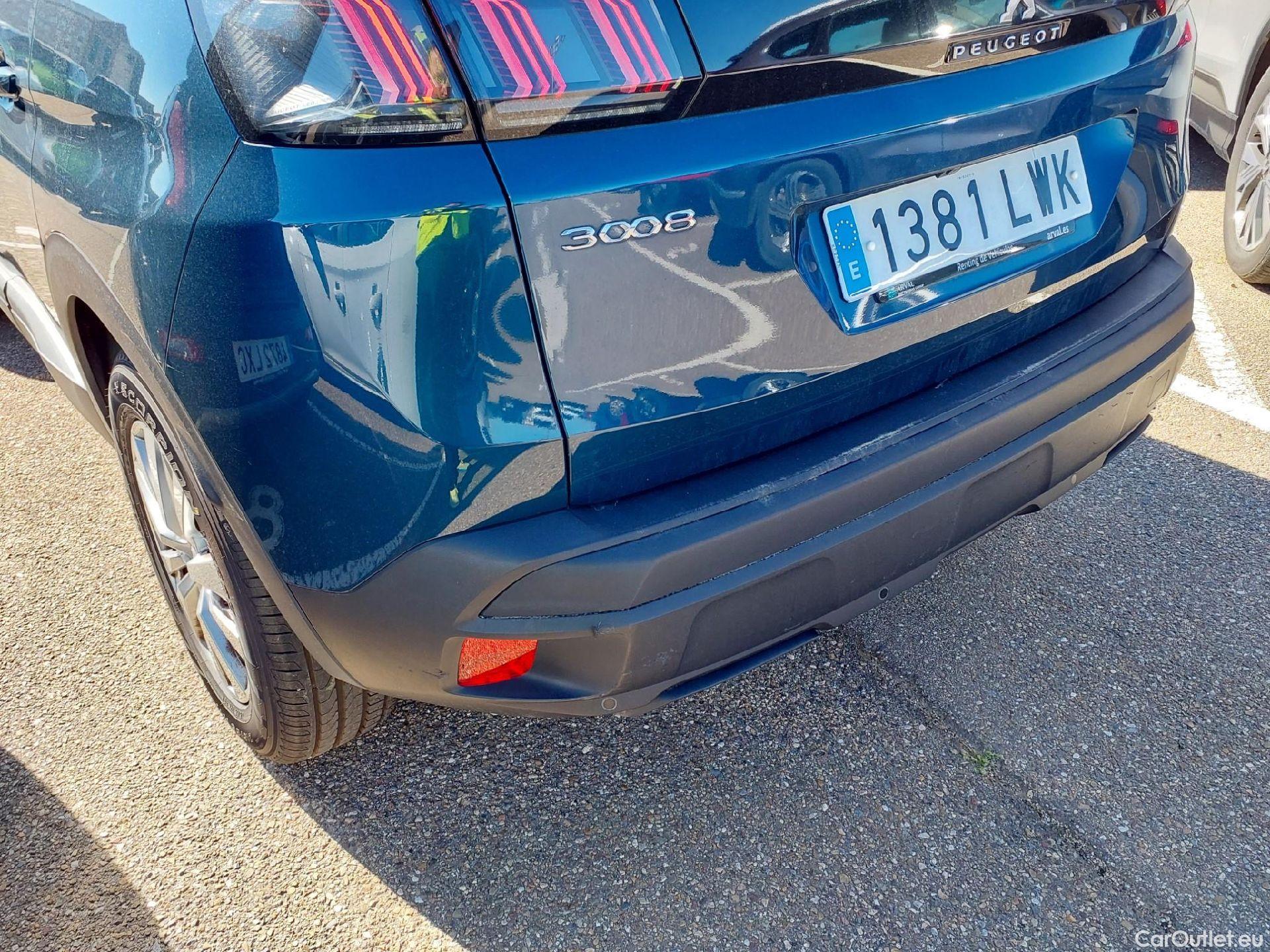  Peugeot  3008 PEUGEOT  / 2020 / 5P / todoterreno 1.5 BlueHDi 96kW S&S Active Pack EAT8 #9