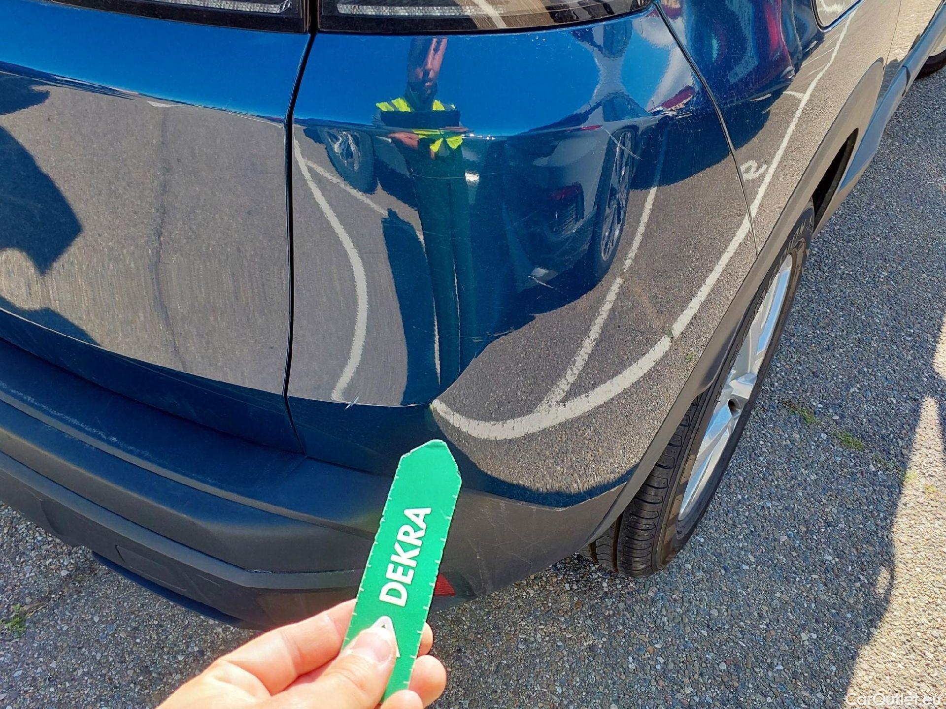  Peugeot  3008 PEUGEOT  / 2020 / 5P / todoterreno 1.5 BlueHDi 96kW S&S Active Pack EAT8 #11